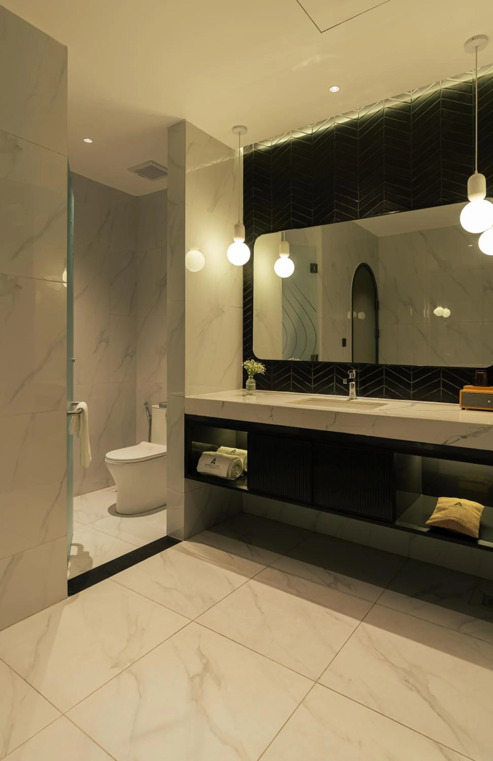 Shower in AMANA Hotel Phan Thiet