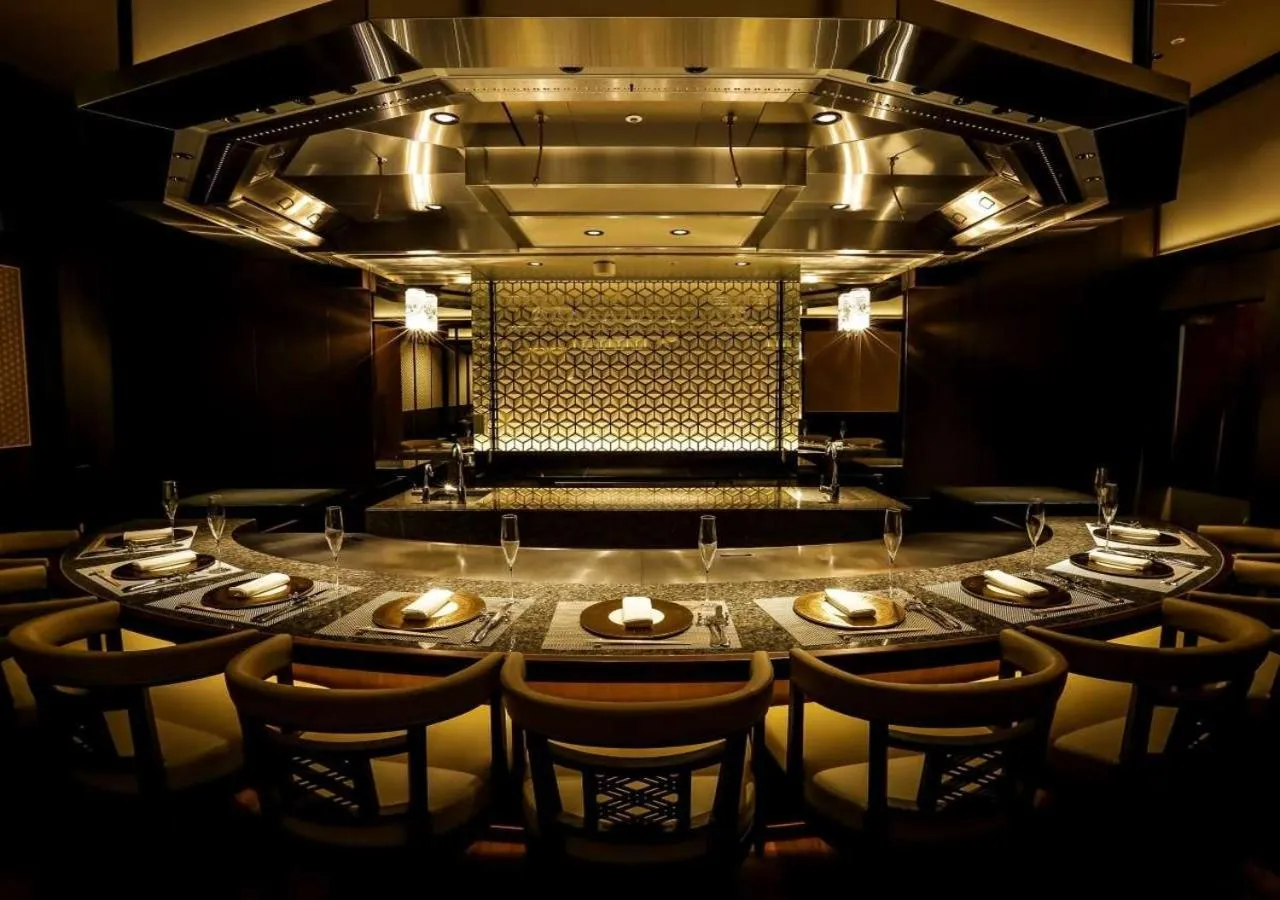 Restaurant/places to eat in The Strings Hotel Nagoya