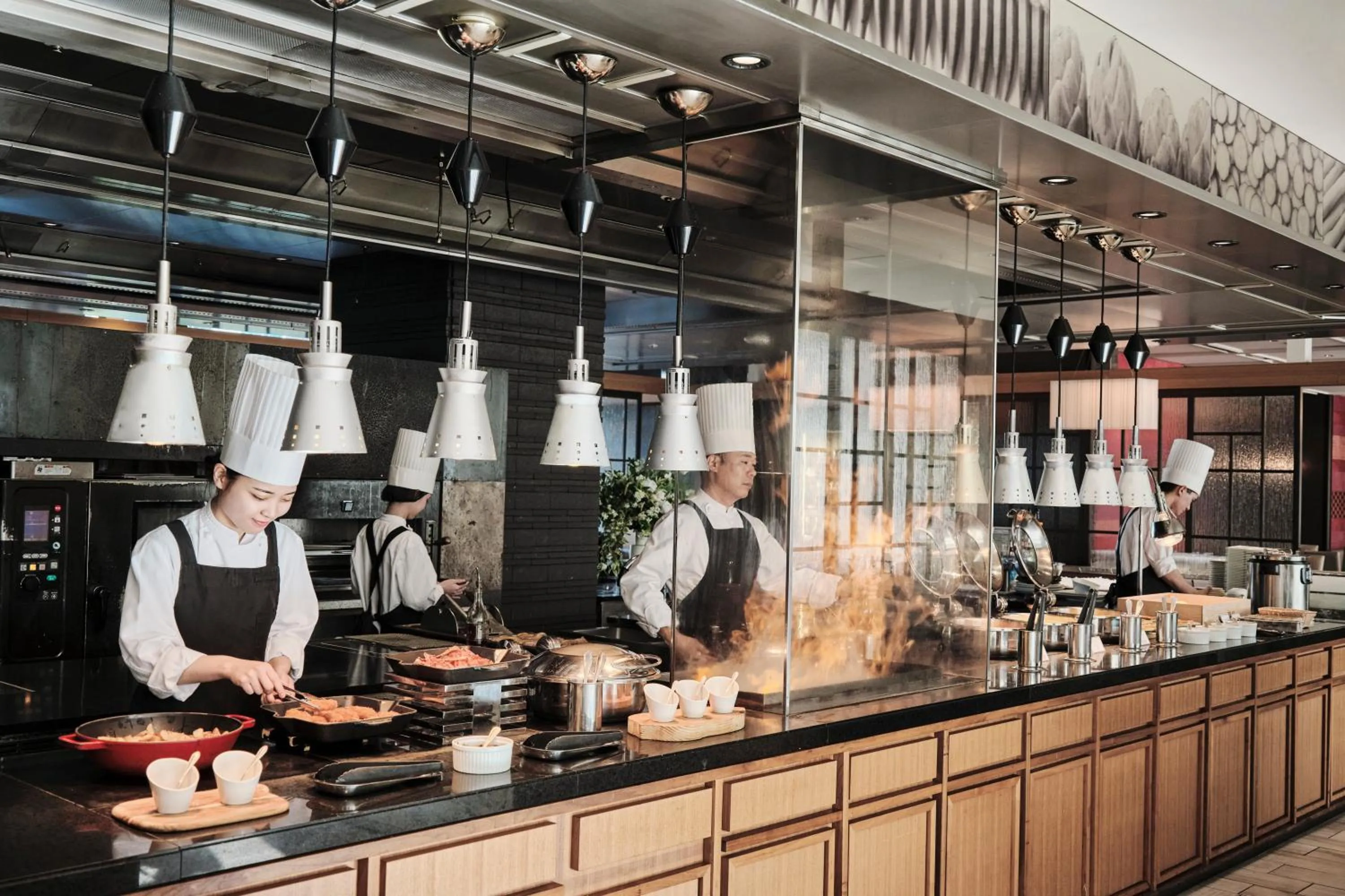 Restaurant/places to eat in The Strings Hotel Nagoya