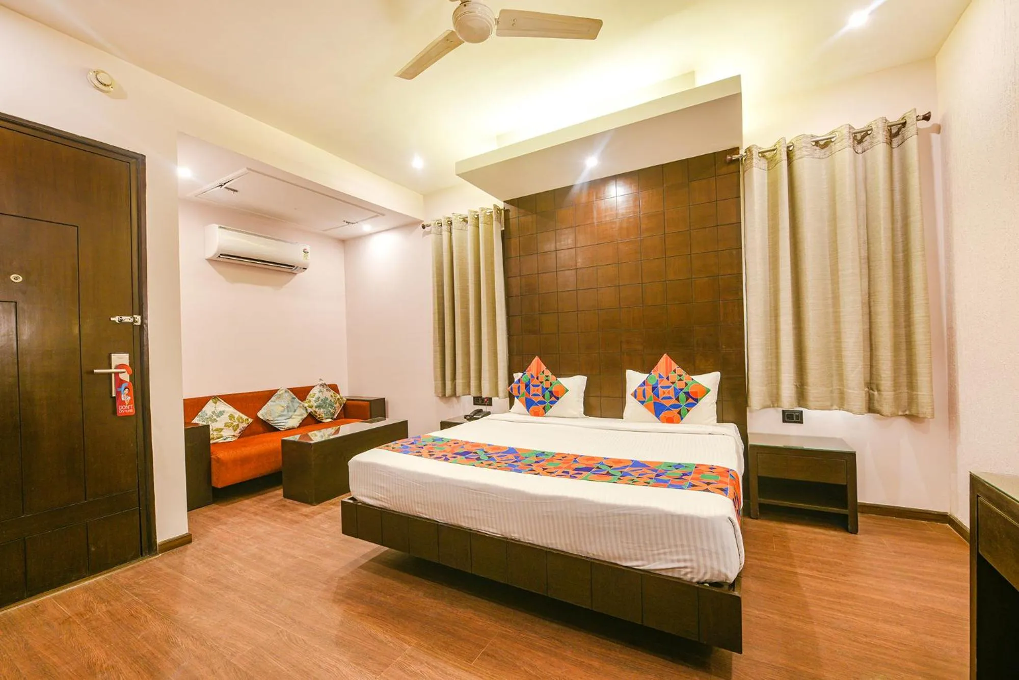 Bed in FabHotel Aashraye