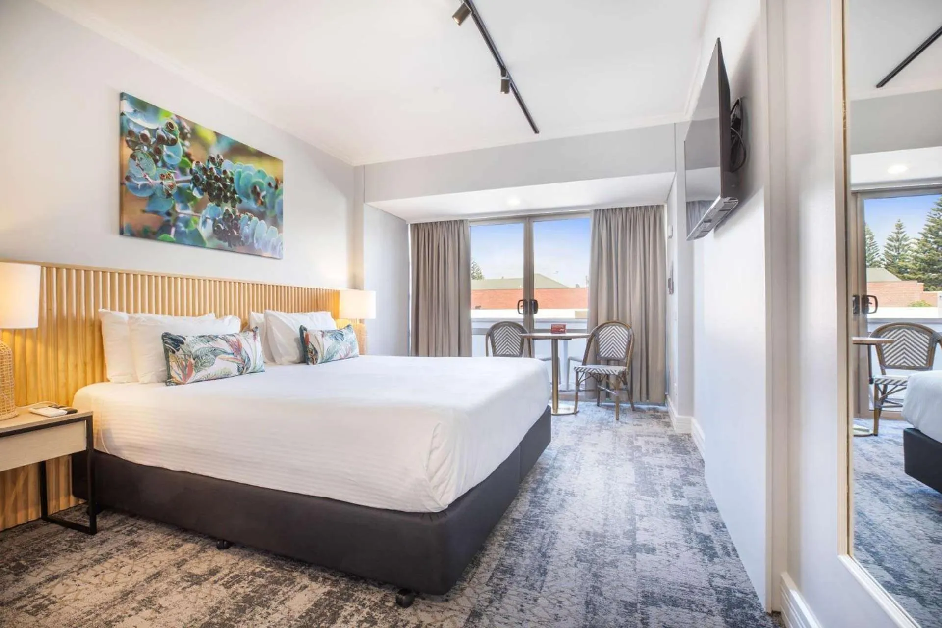 Bedroom, Bed in Nightcap at Hotel Victor