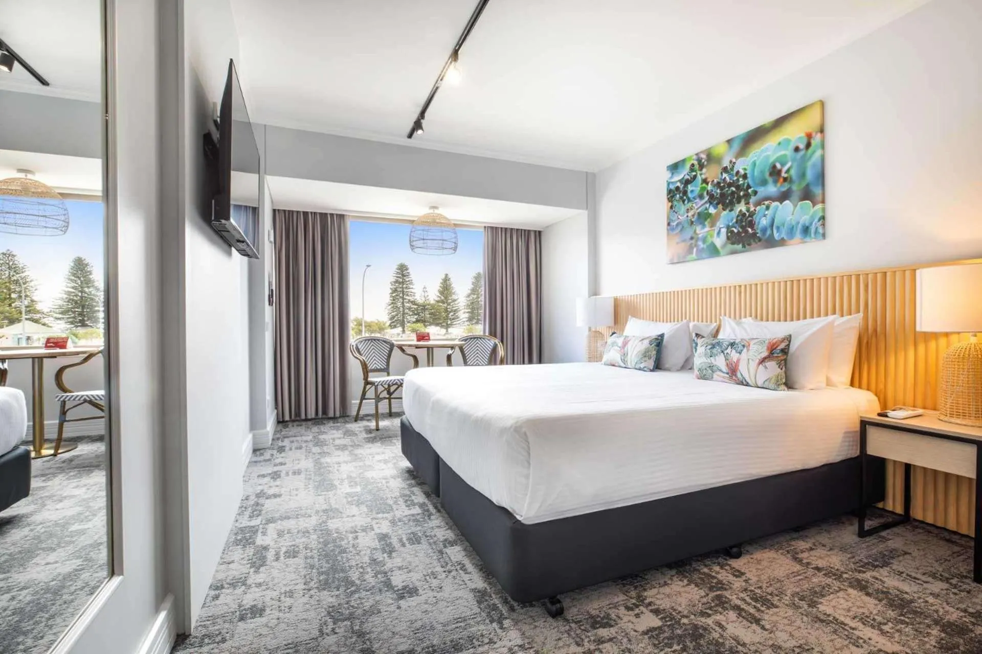 Bedroom, Bed in Nightcap at Hotel Victor