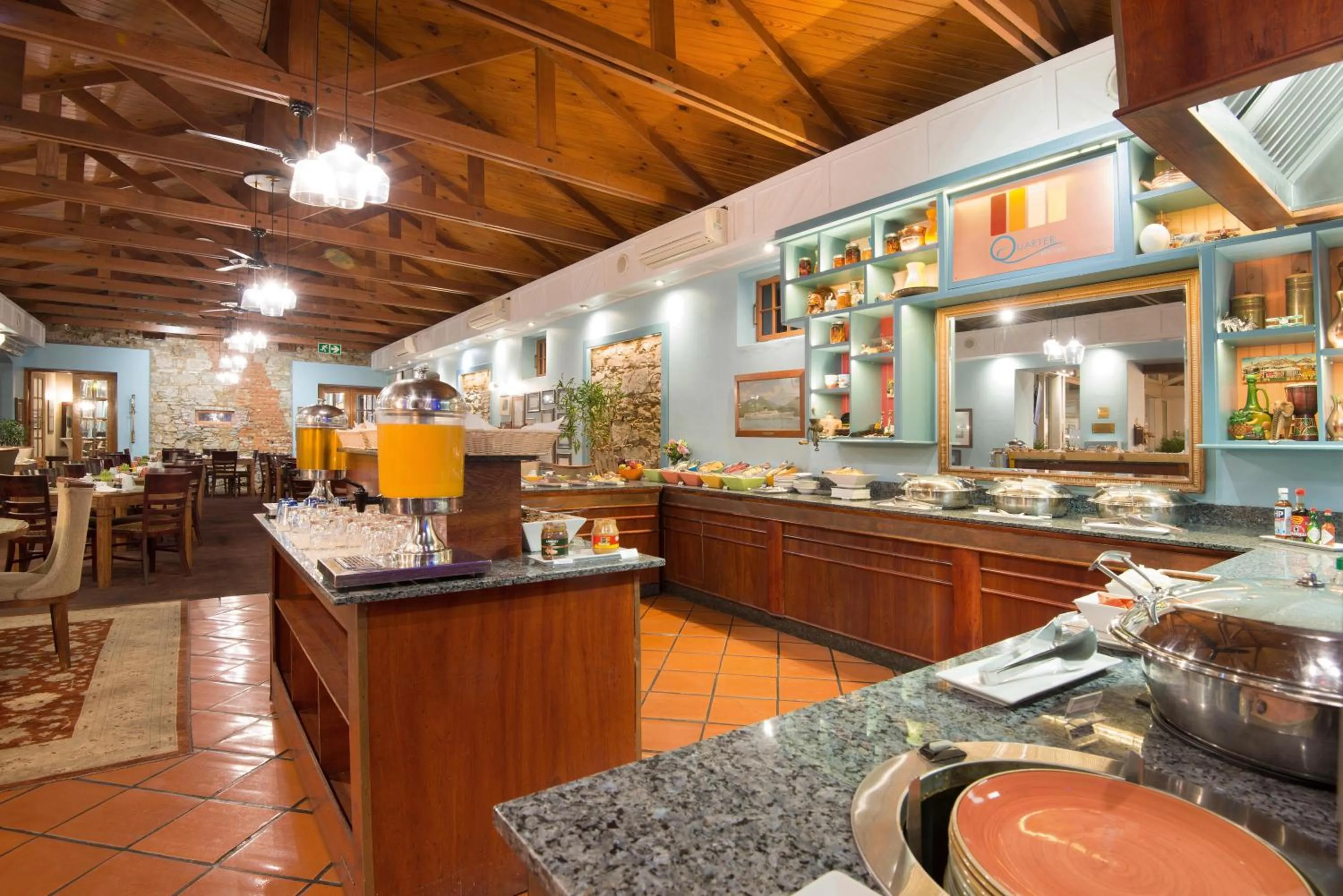 Restaurant/places to eat in The Portswood Hotel