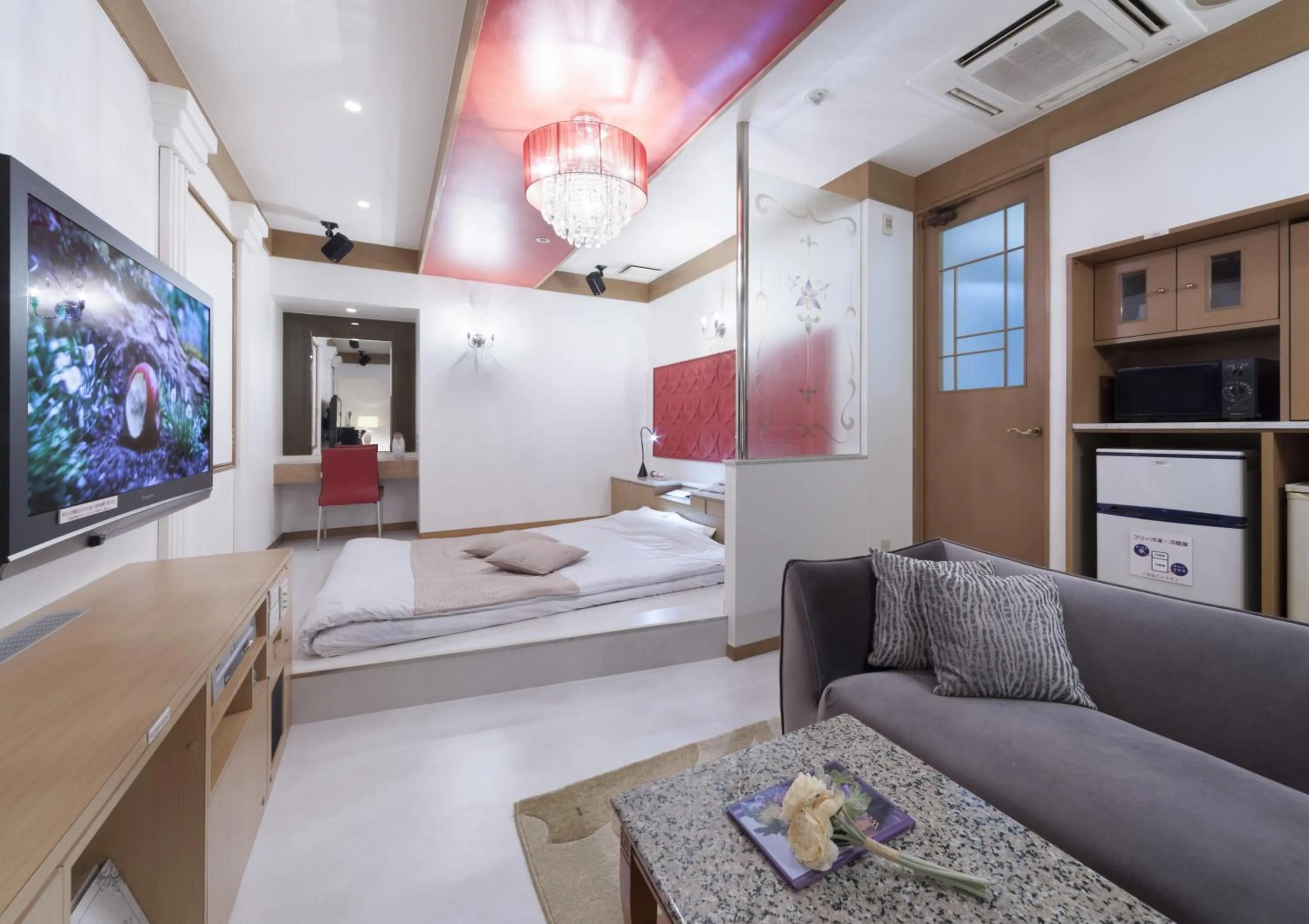 Communal lounge/ TV room, Bed in HOTEL & SPA ISLAND (Adult Only)