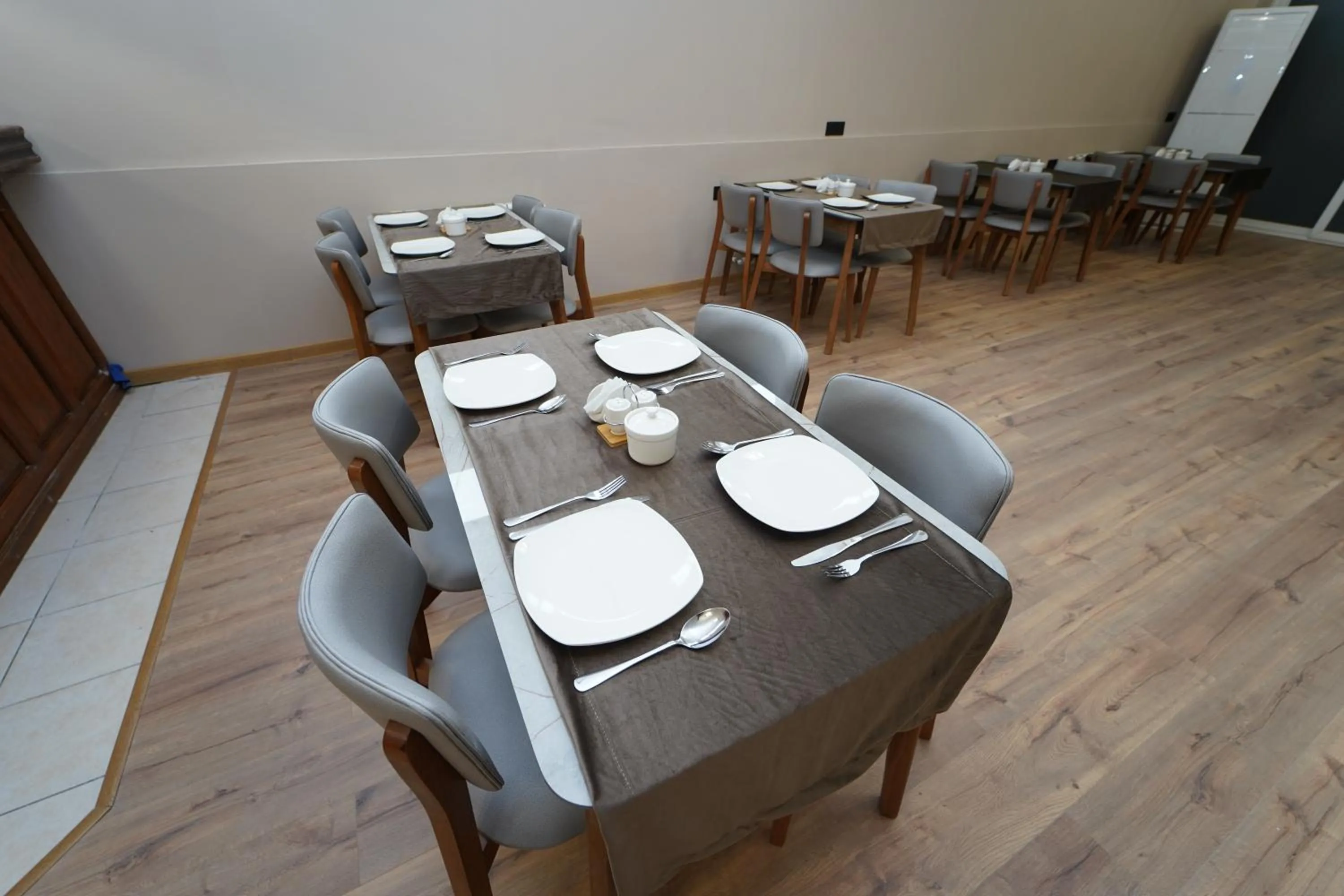 Restaurant/places to eat in Marison Hotel Baku