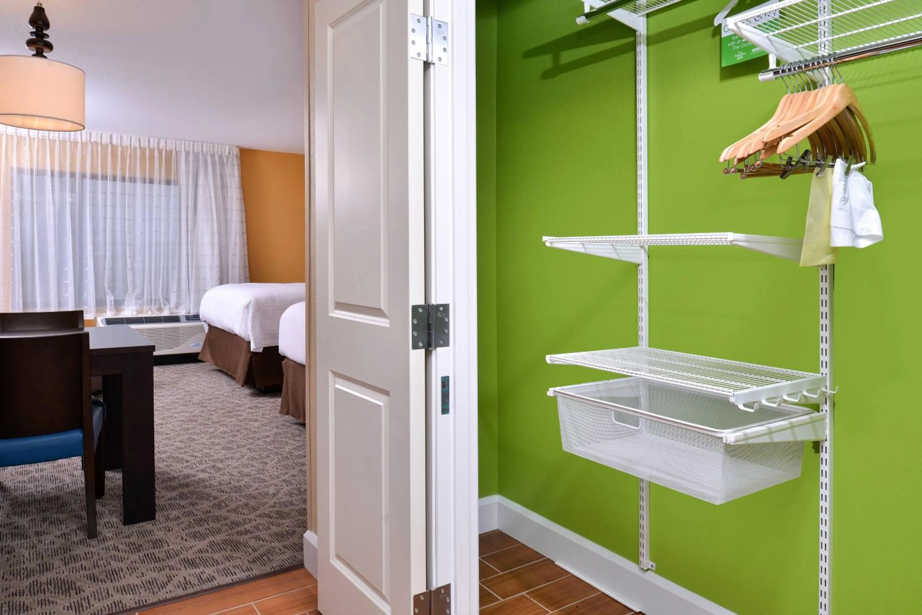 Photo of the whole room, Bed in TownePlace Suites by Marriott Detroit Commerce