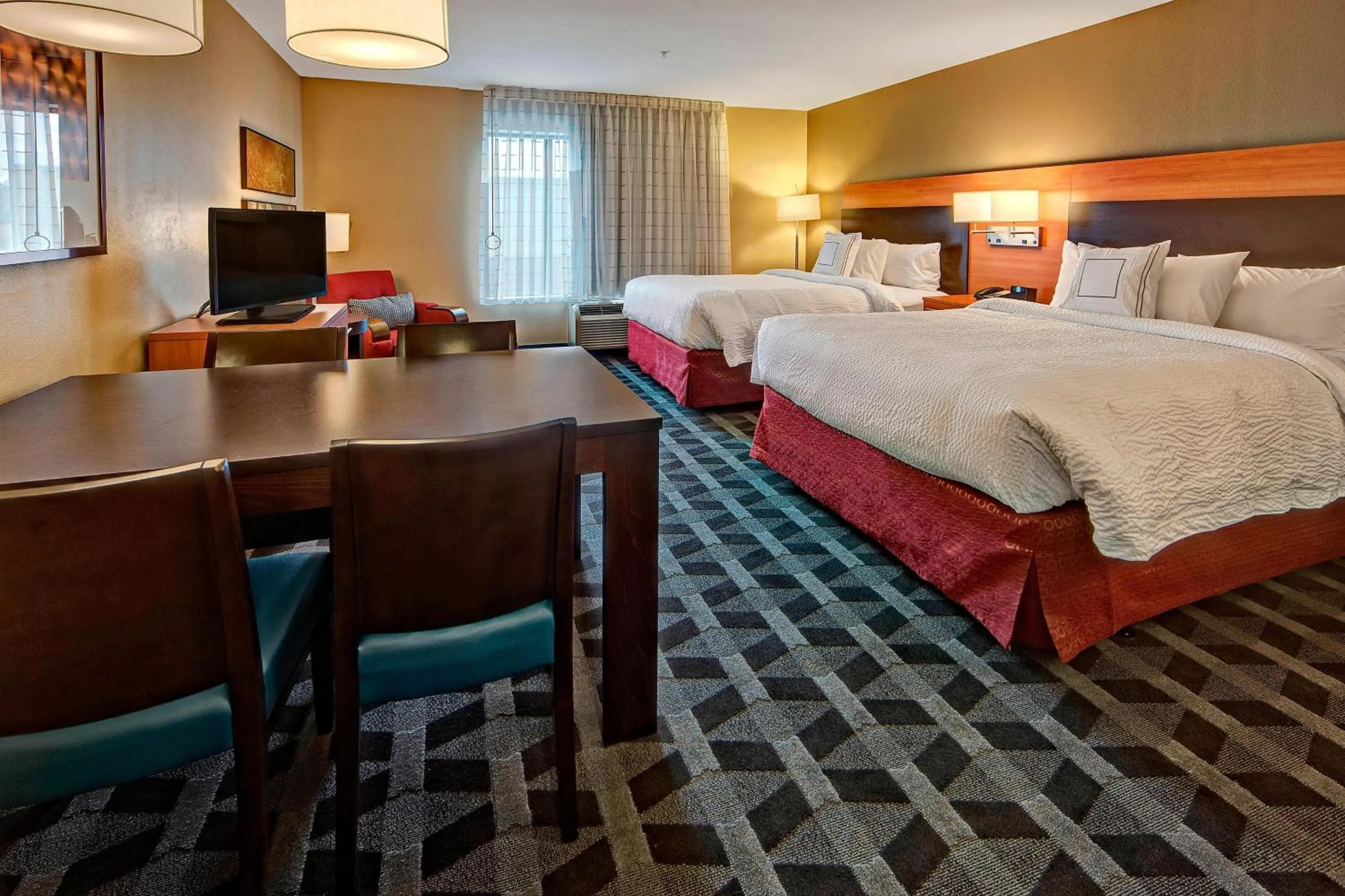 Photo of the whole room, Bed in TownePlace Suites by Marriott Hattiesburg