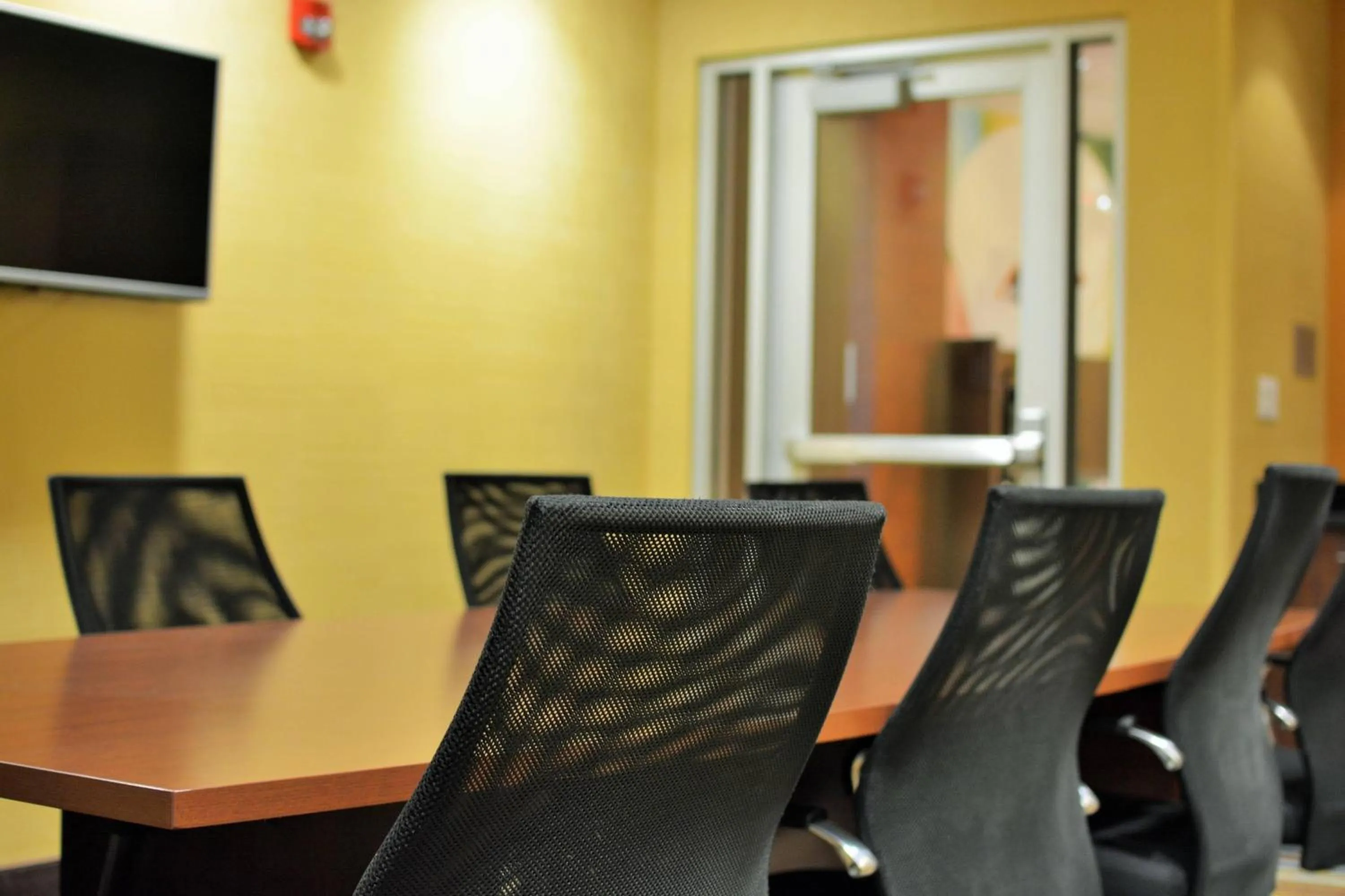 Meeting/conference room in Fairfield Inn & Suites by Marriott Omaha Northwest