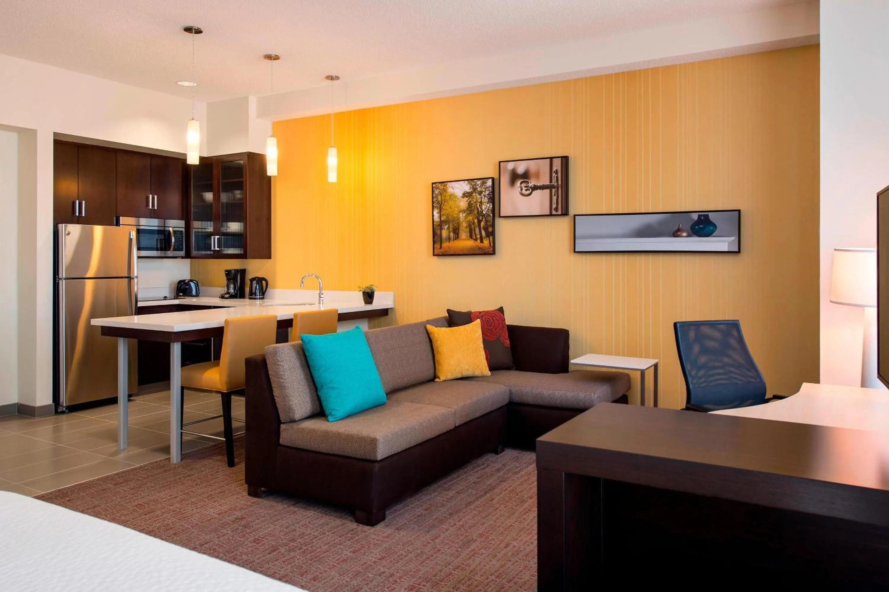 Living room in Residence Inn by Marriott Calgary South