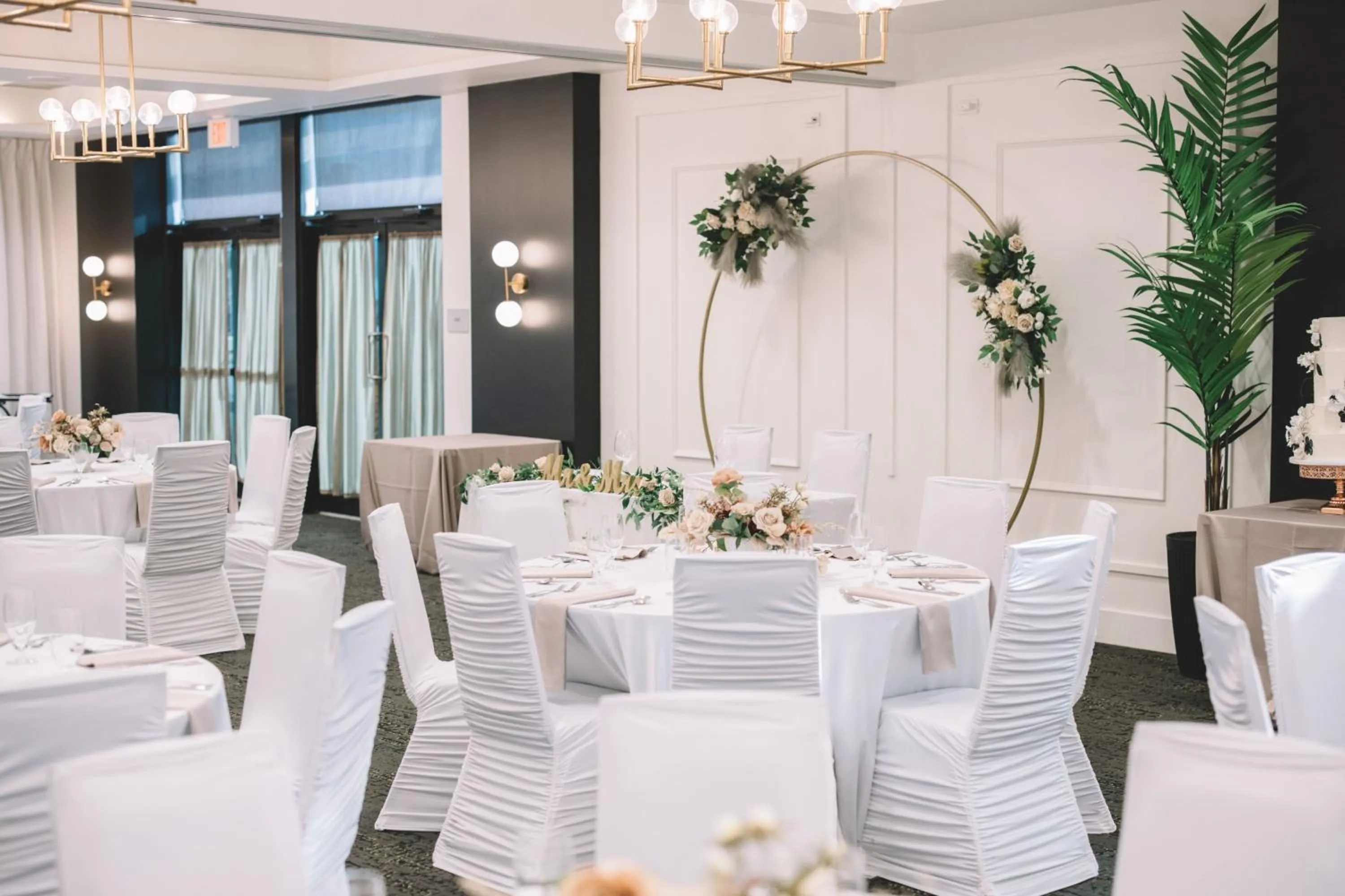 Meeting/conference room in Courtyard by Marriott Calgary South