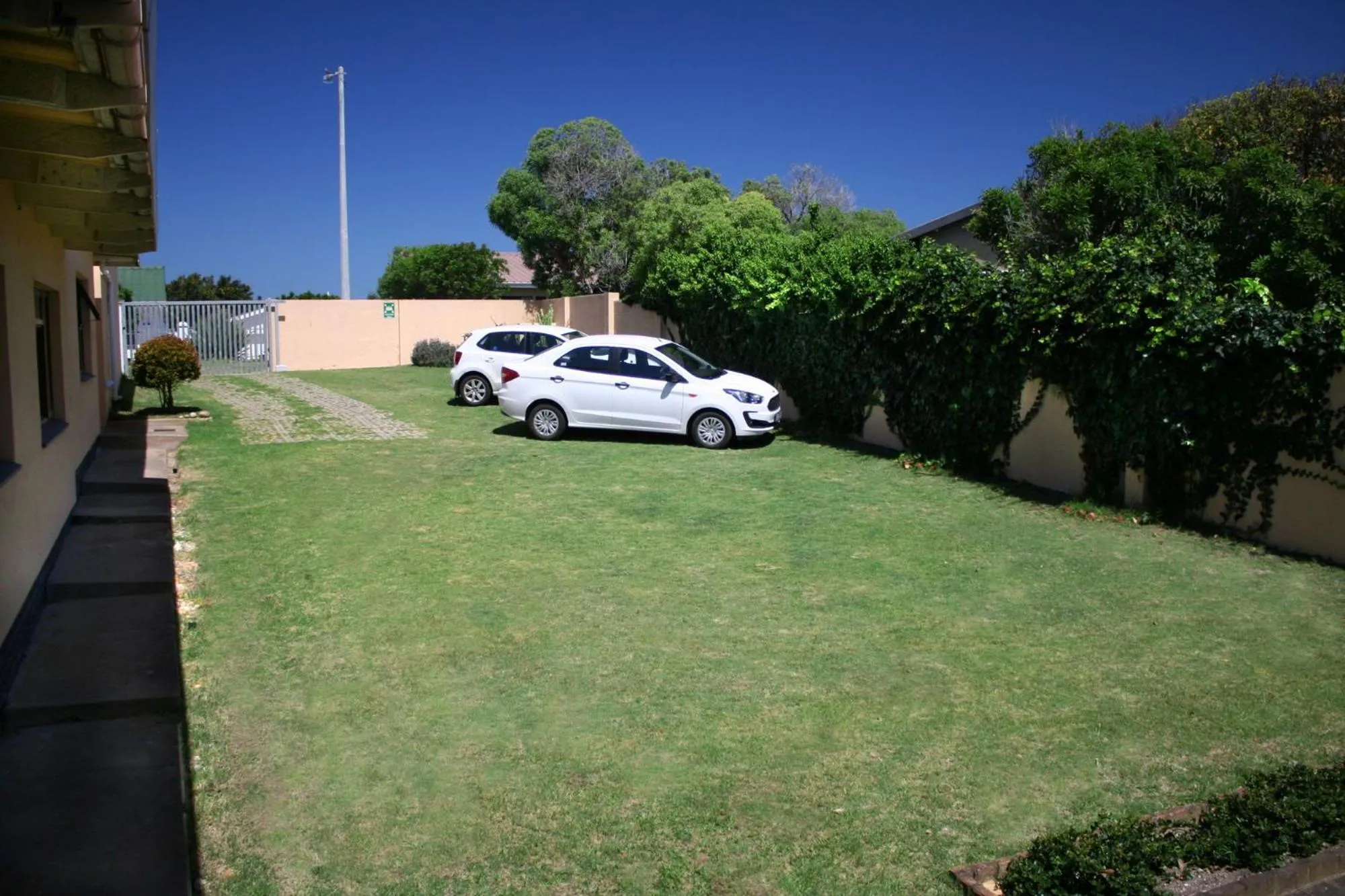 Property building in Avenues Guesthouse