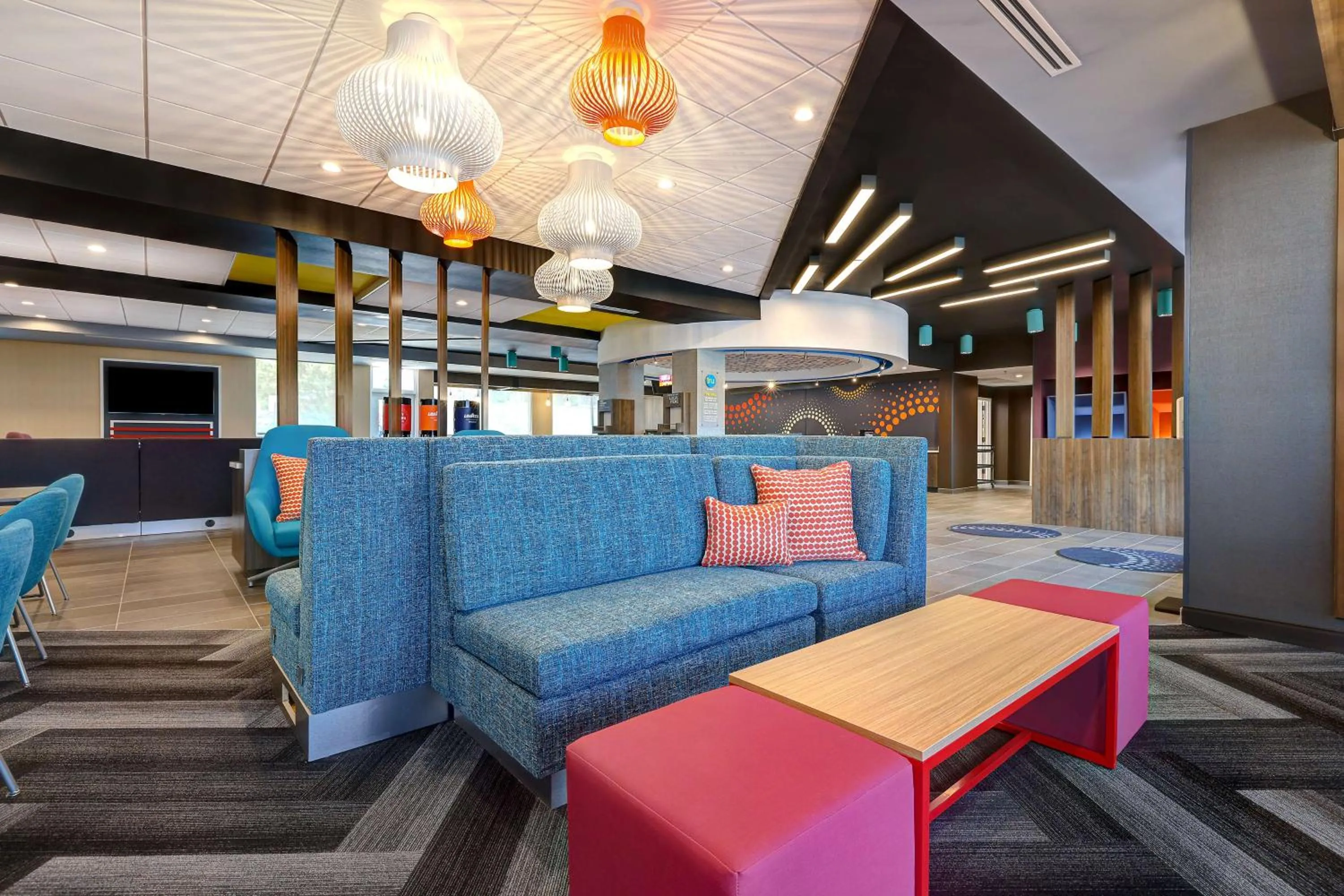 Lobby or reception in Tru by Hilton Lithia Springs, GA