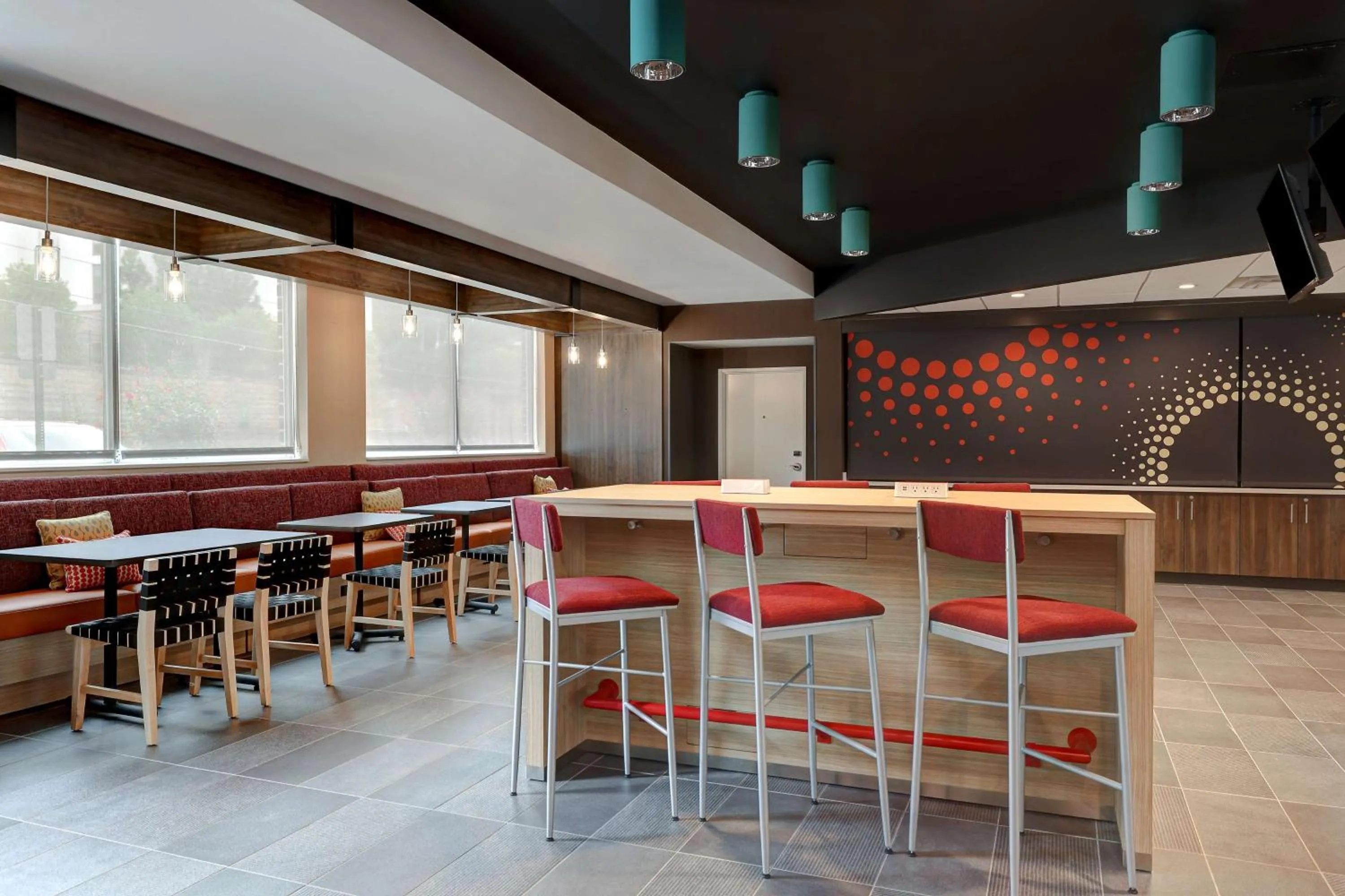 Breakfast in Tru by Hilton Lithia Springs, GA