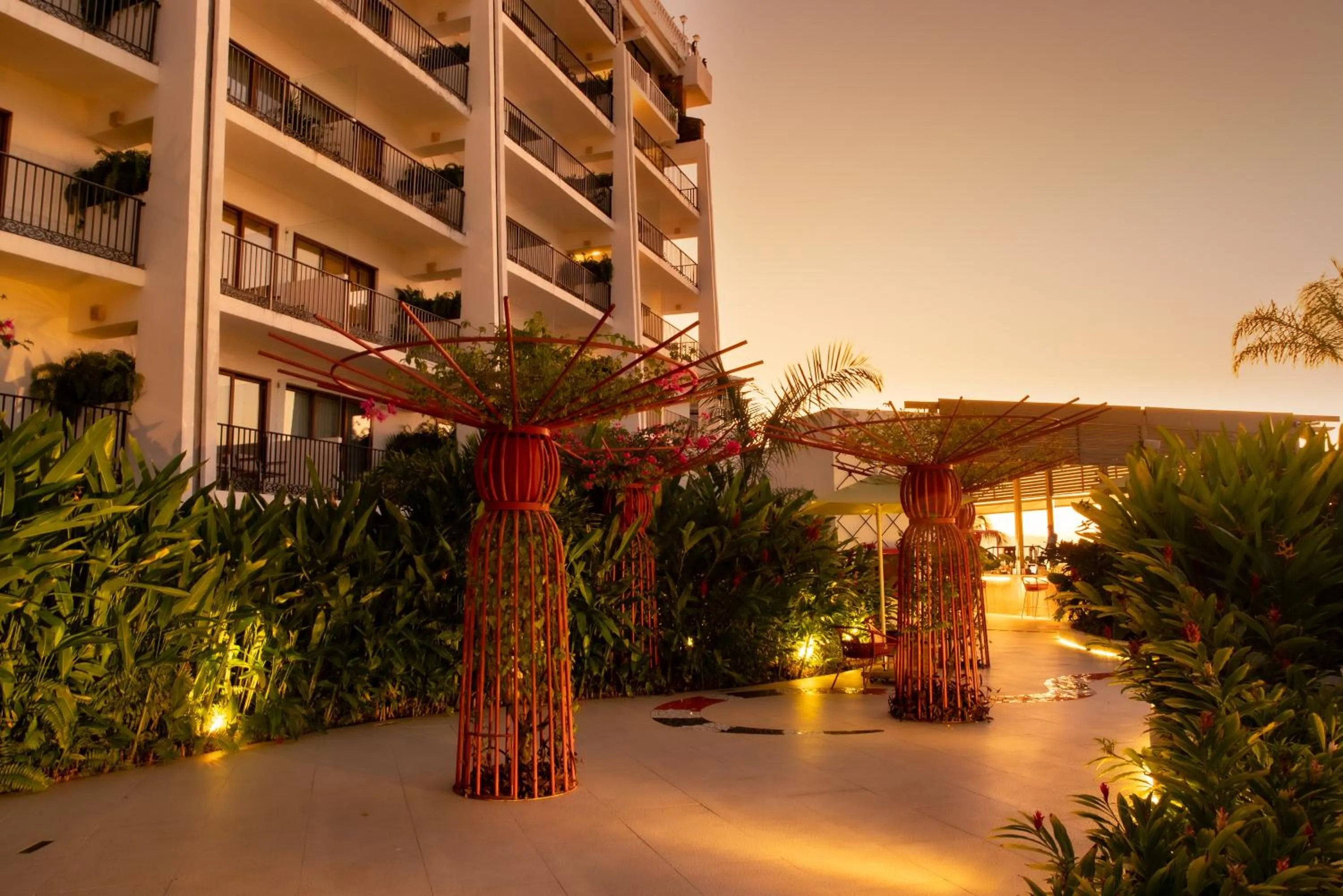 Day in Almar LGBT Luxury Resort