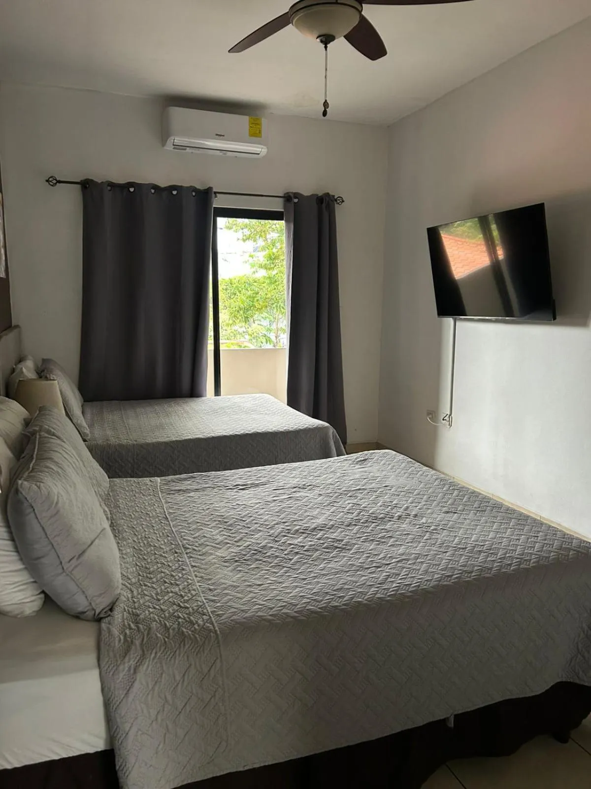 View (from property/room), Bed in Casa Sur