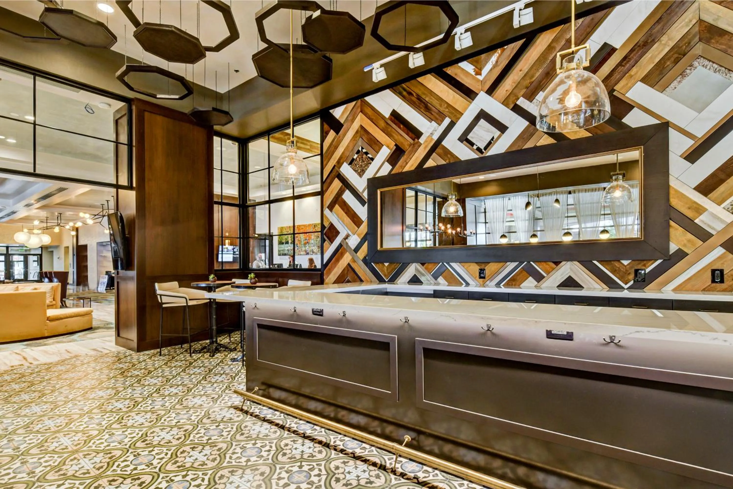 Restaurant/places to eat in The Grove Hotel