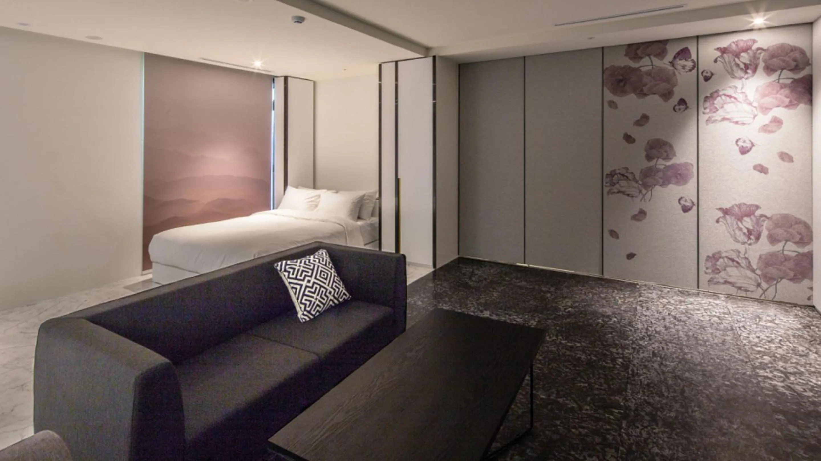 Bed in Stayrak Hotel