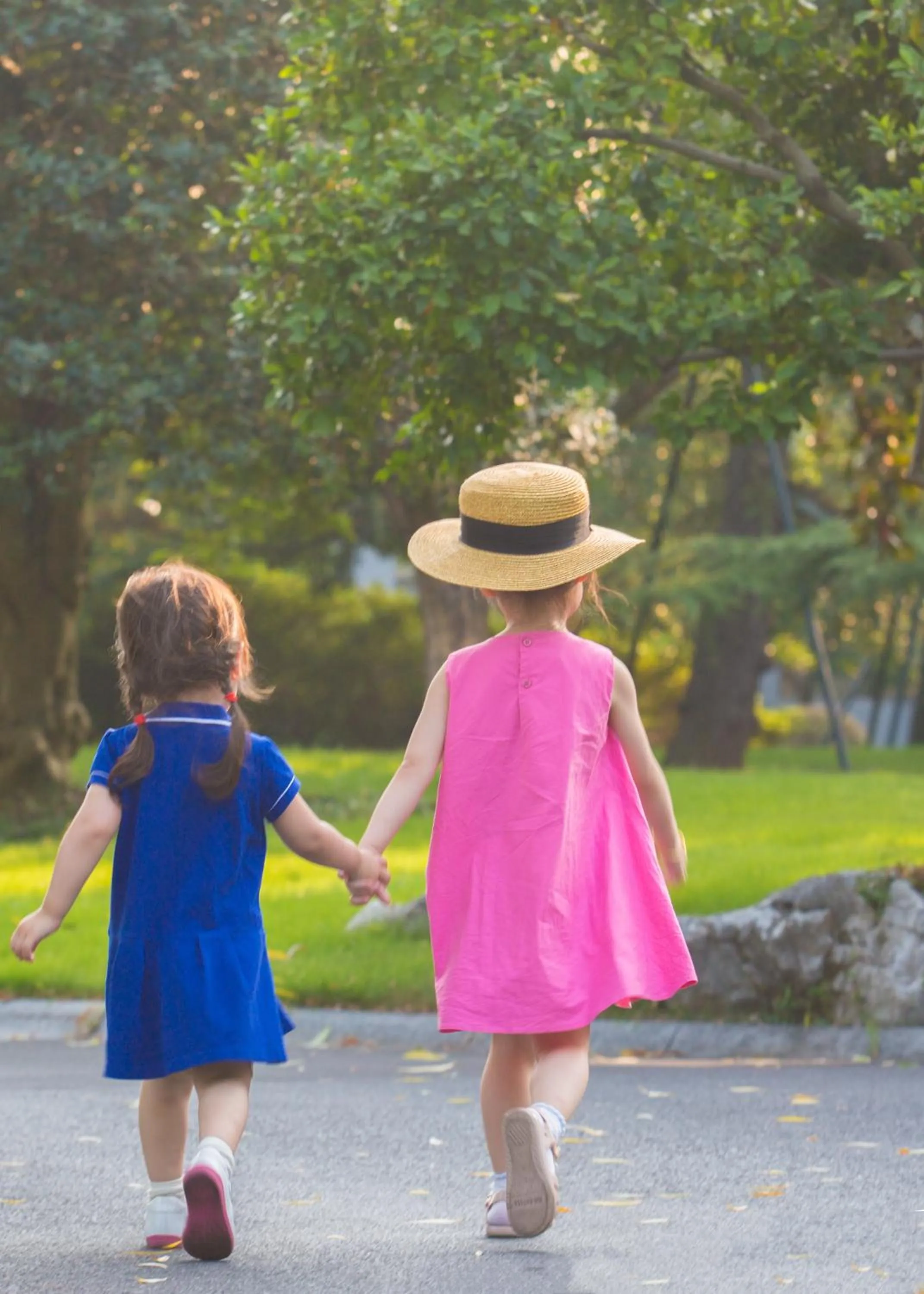 children in West Lake State Guest House