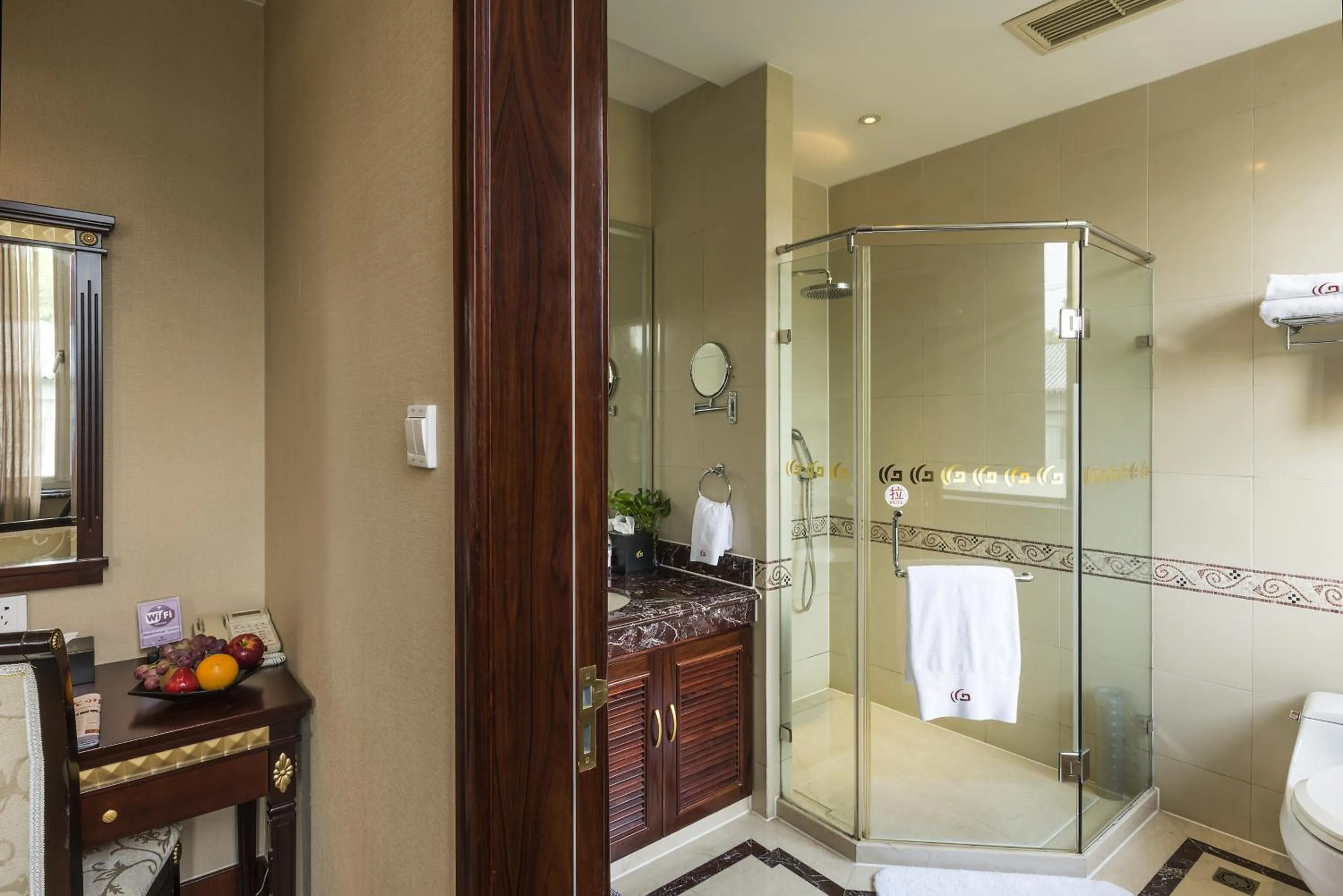 Shower in West Lake State Guest House