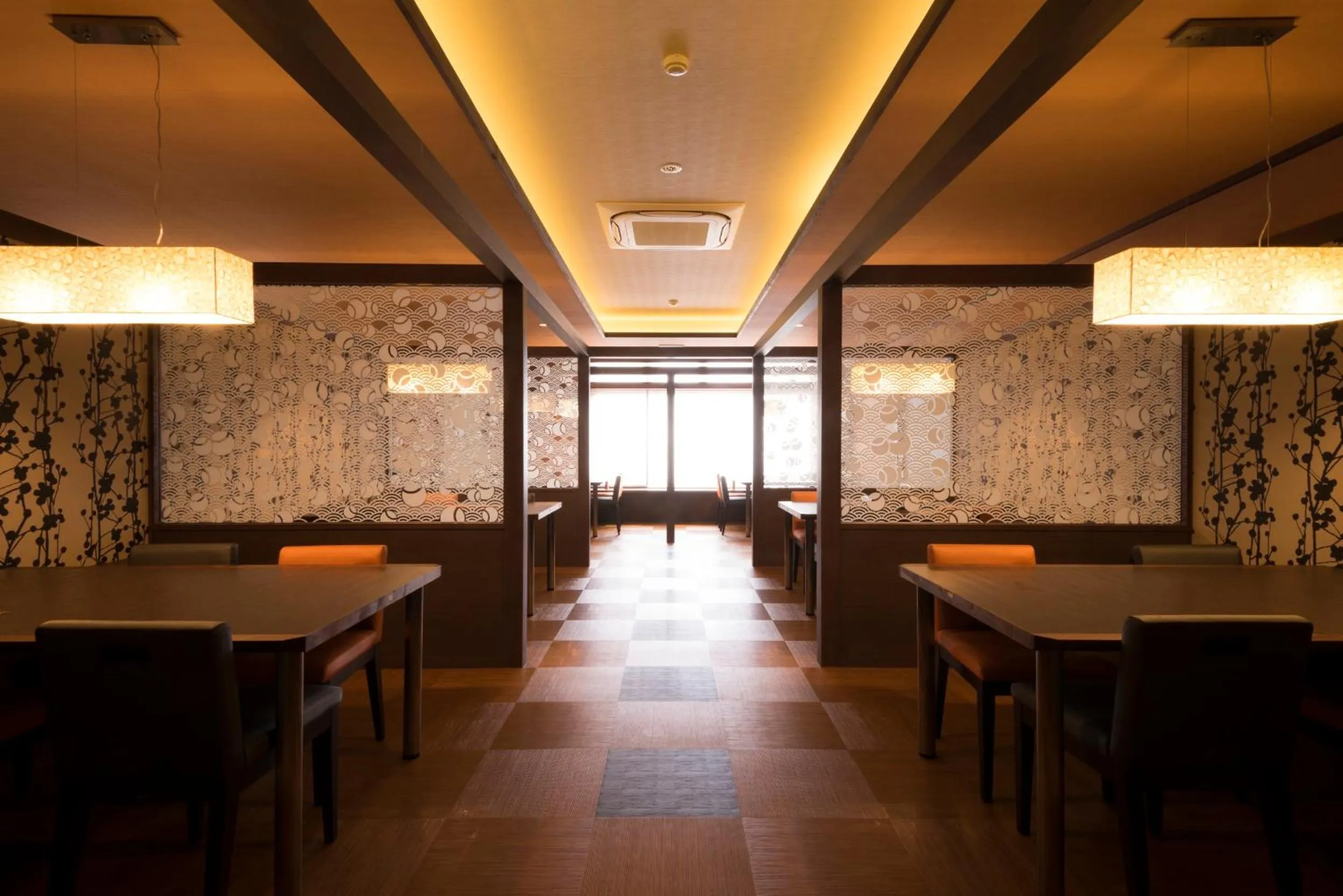 Restaurant/places to eat in Umiusagi