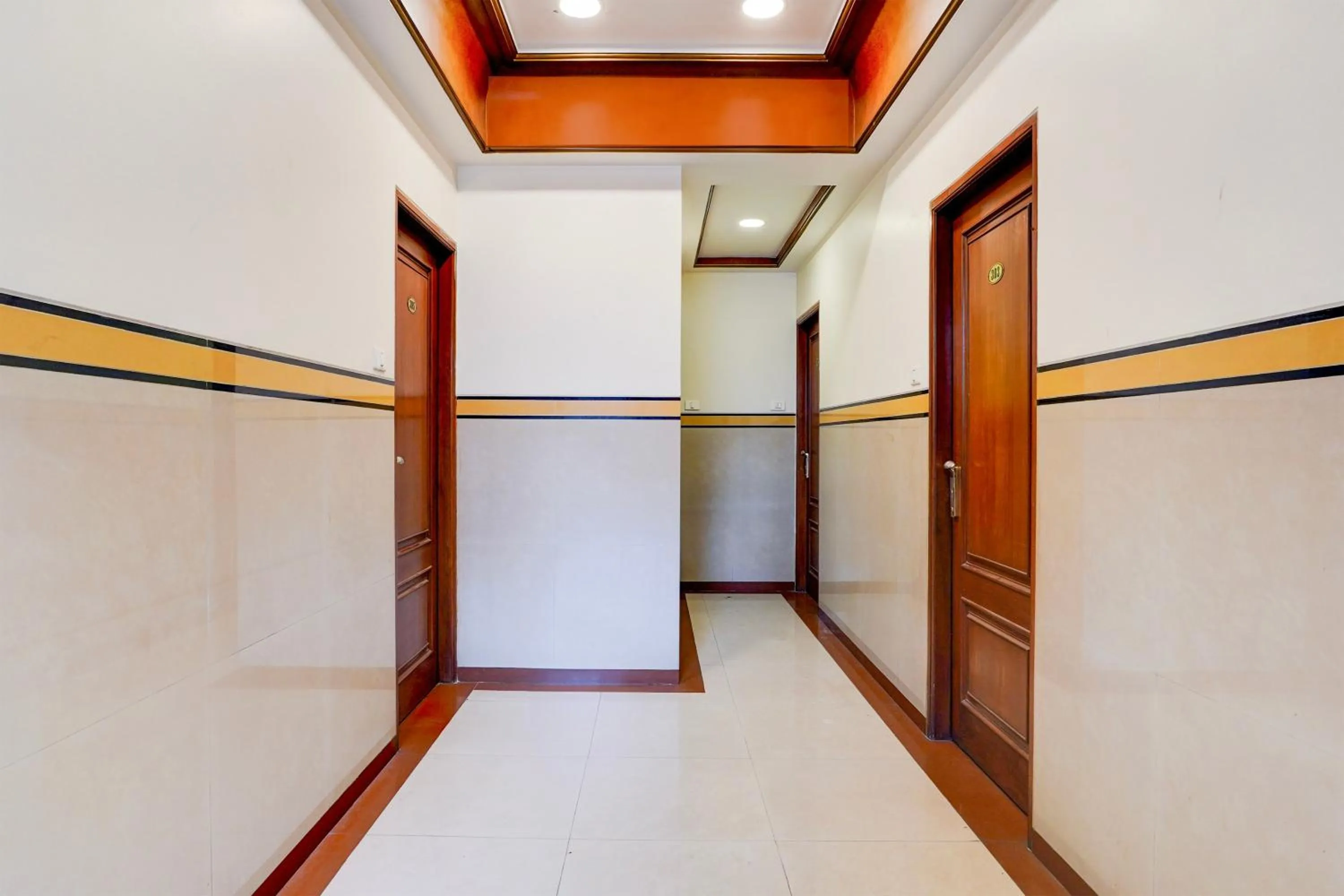 Lobby or reception in Super Hotel O Thimmaiah Rd Rajajinagar