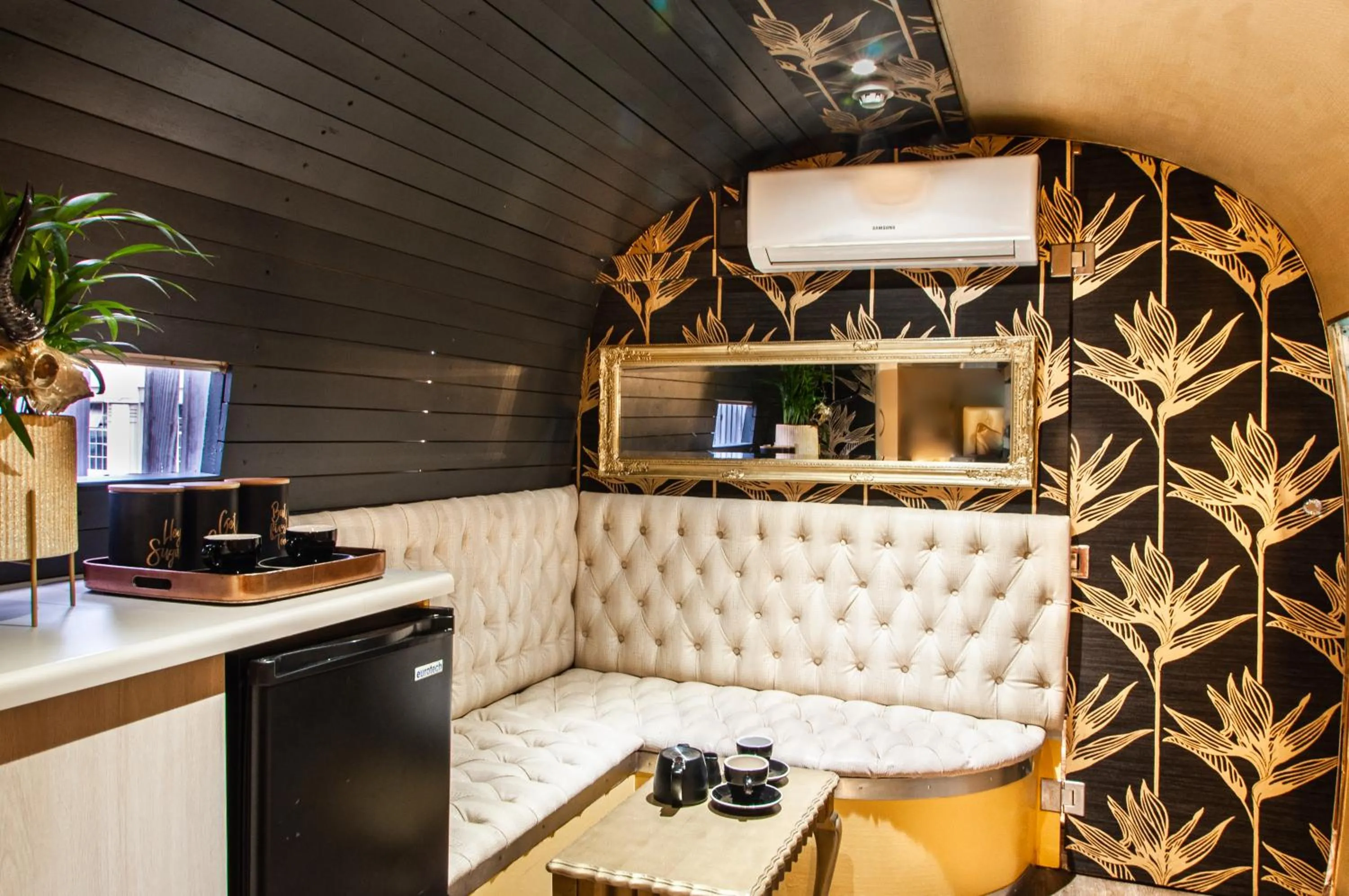 Seating area in Grand Daddy Boutique Hotel