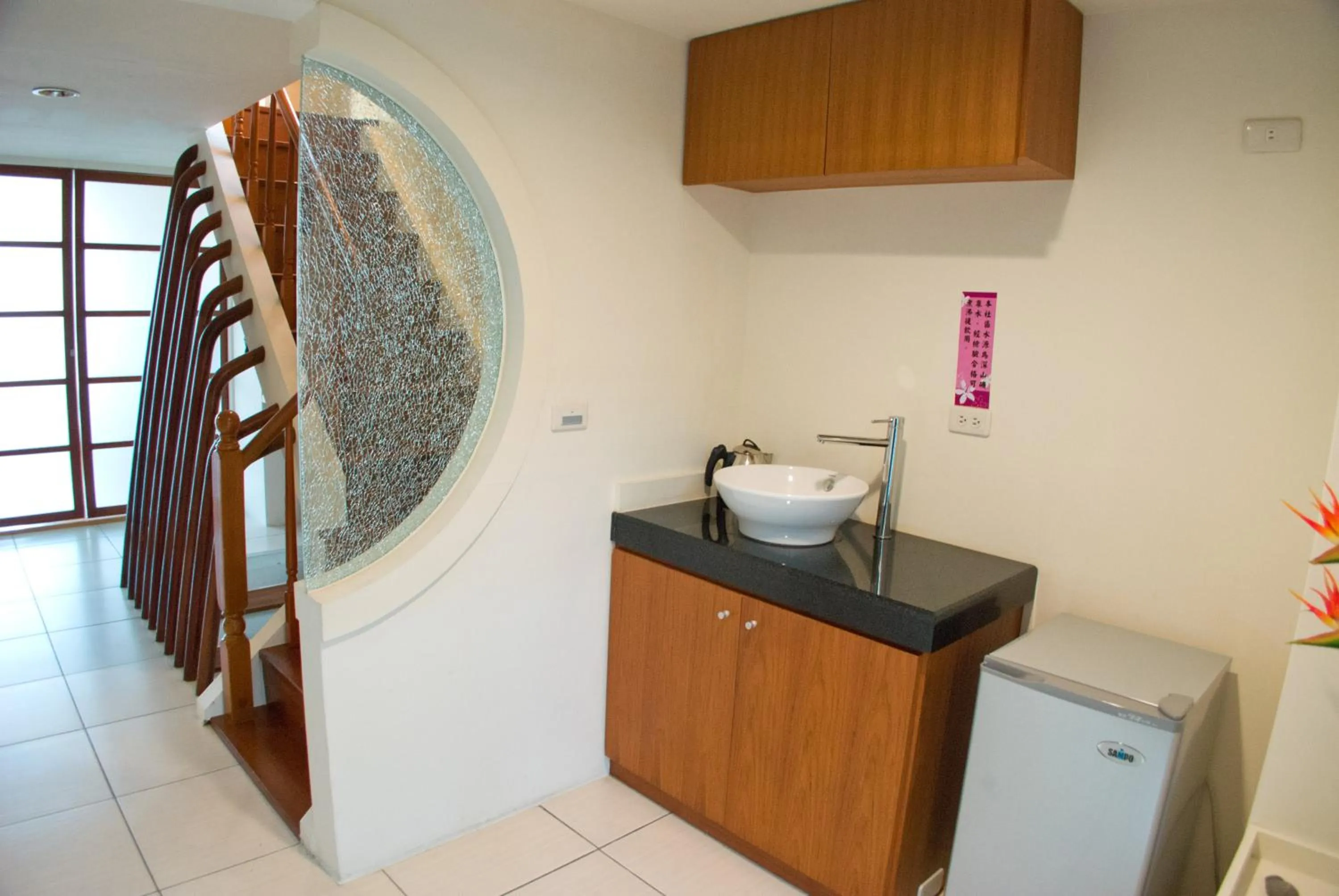 Photo of the whole room in Sanyi Happiness B&B