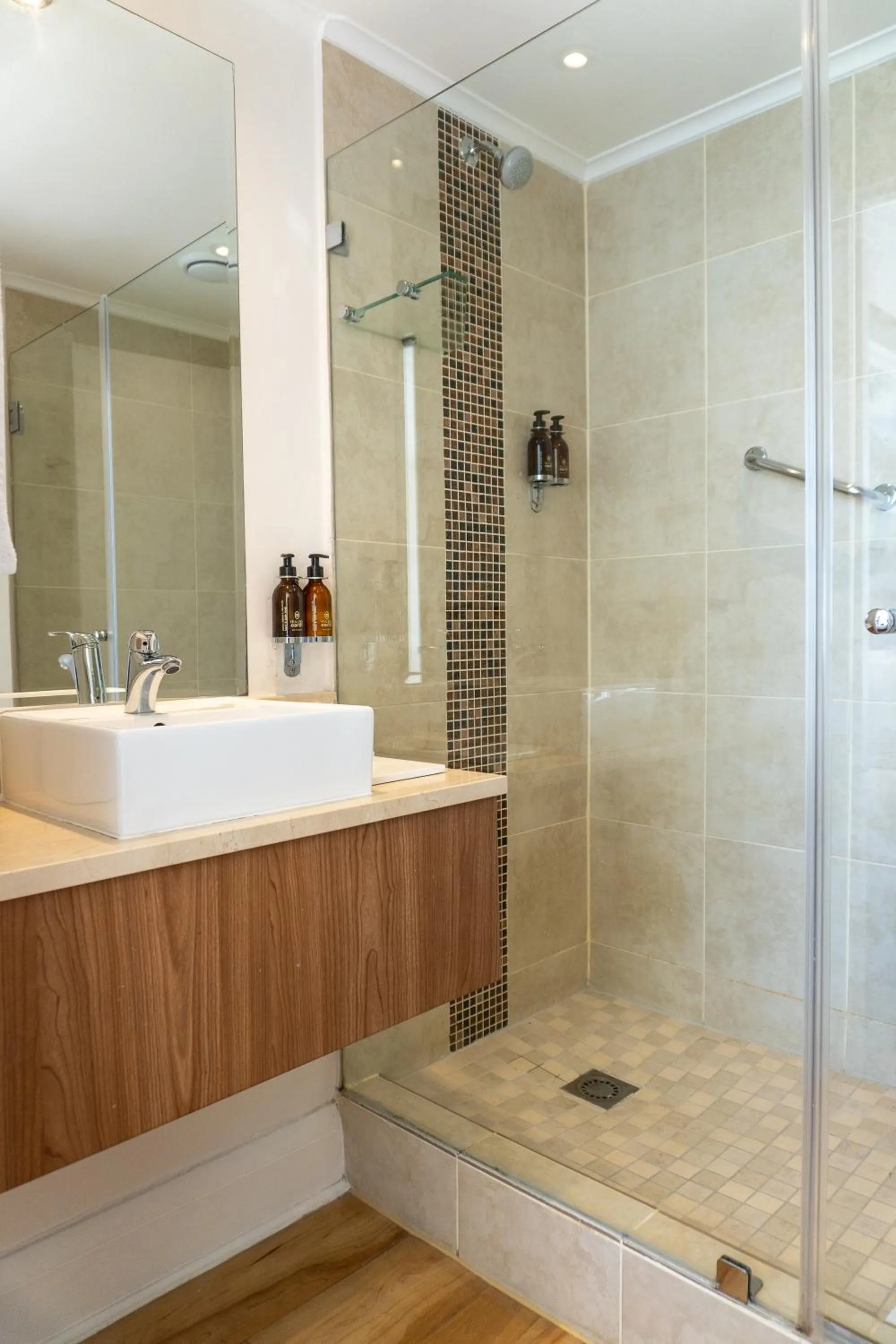 Bathroom in President Hotel