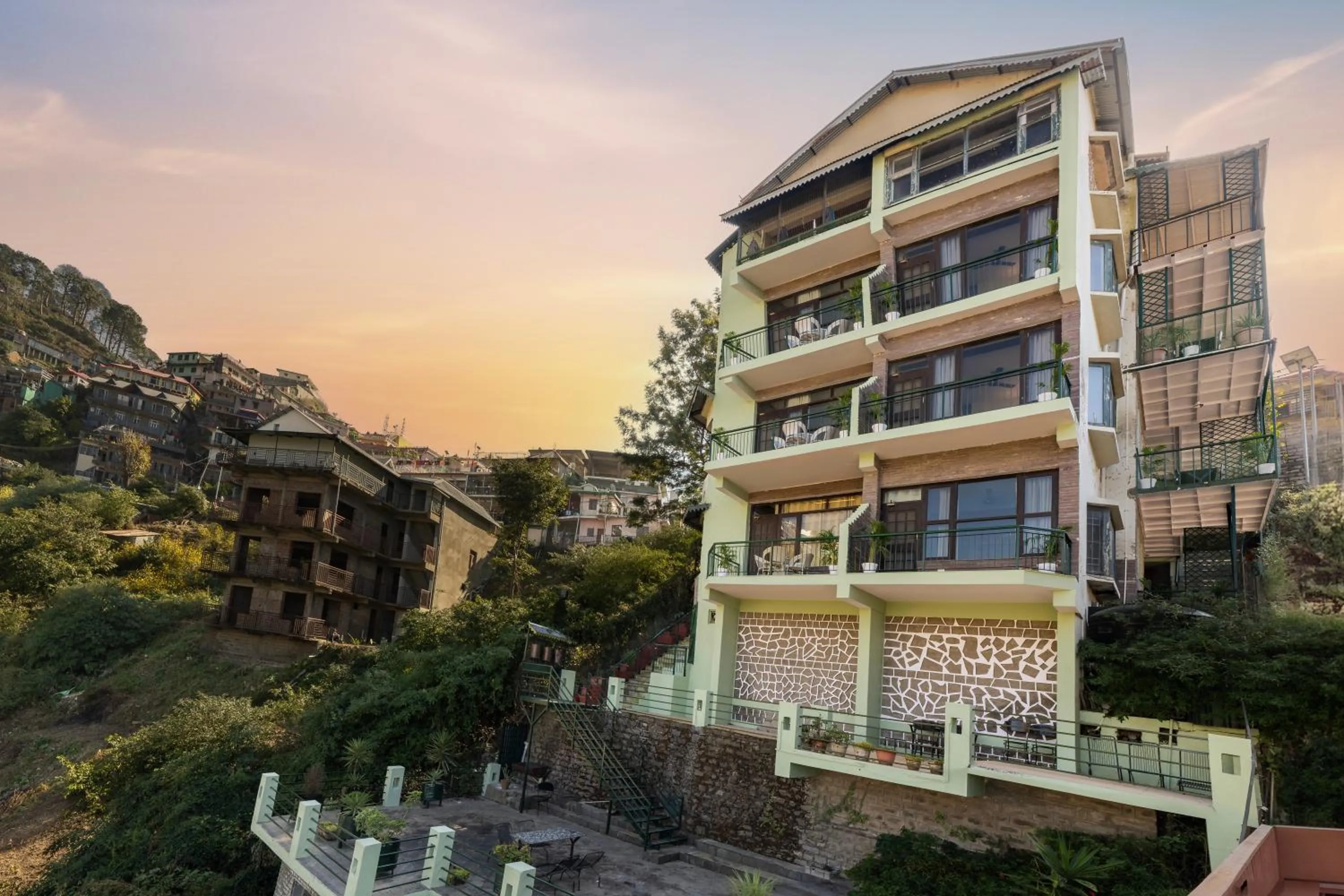 Kasauli Residency Near Mall road Kasauli