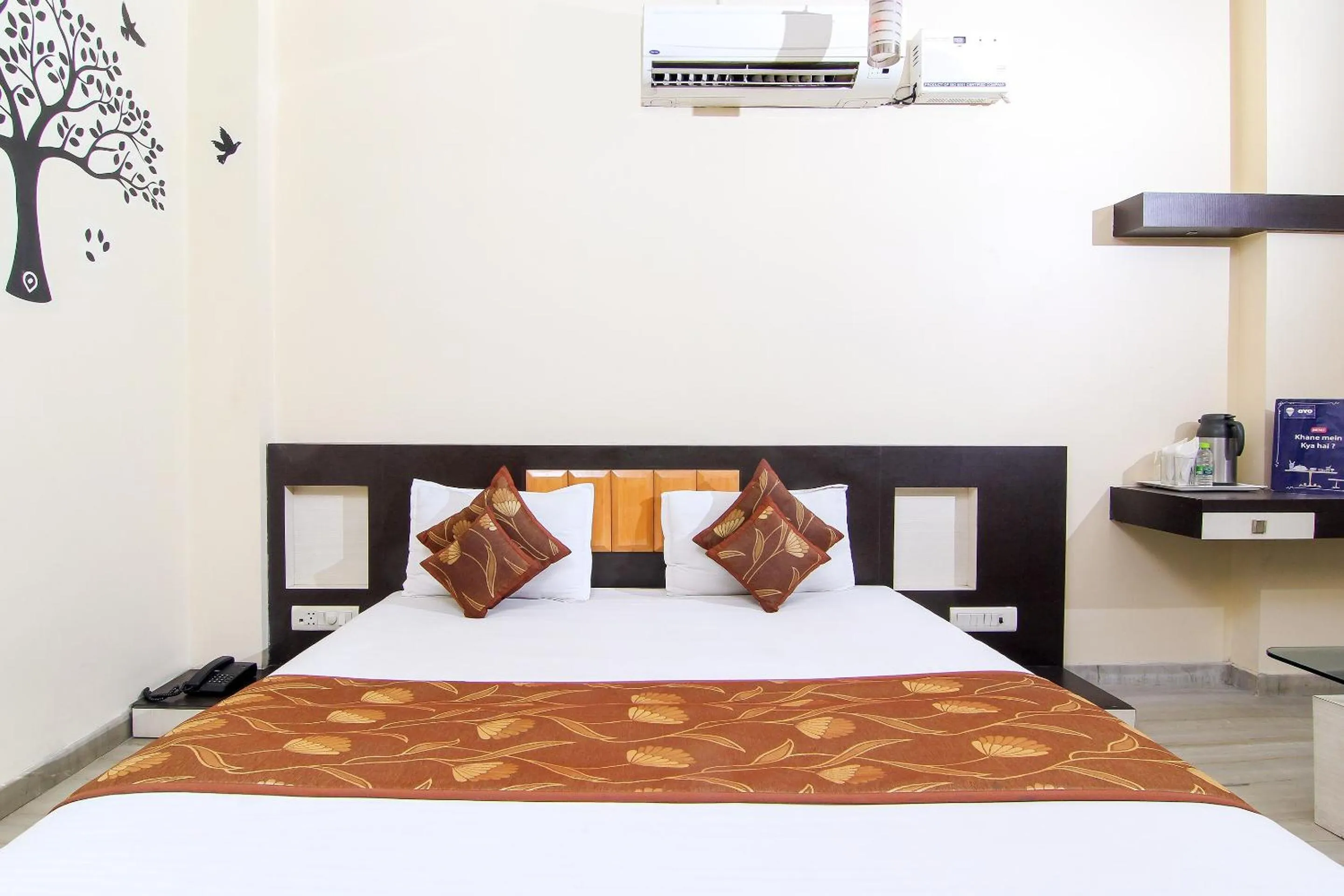 Bedroom in Hotel Sundaram