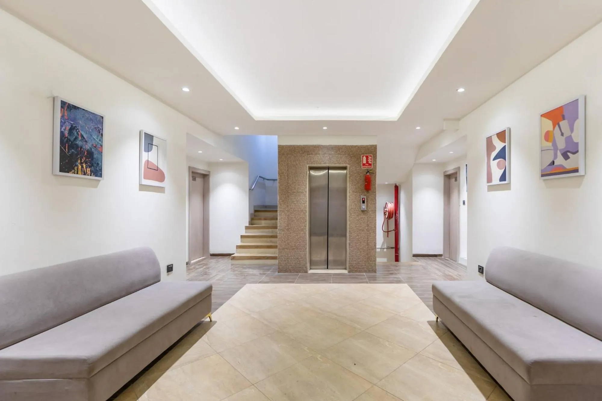 Lobby or reception in FabHotel Prime The Oasis