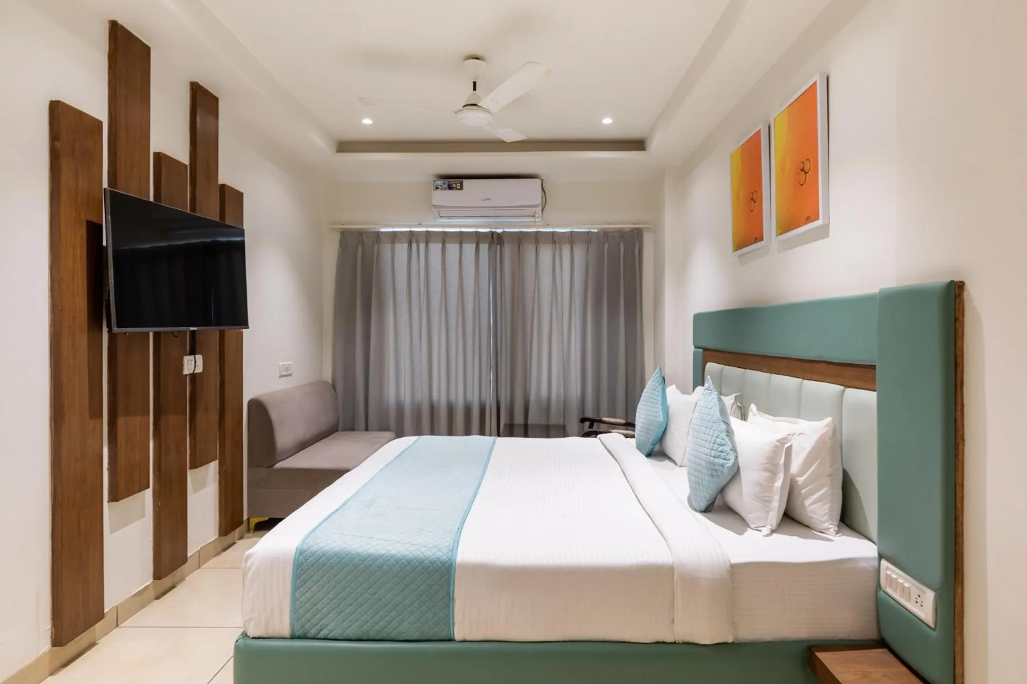 Bed in FabHotel Prime The Oasis