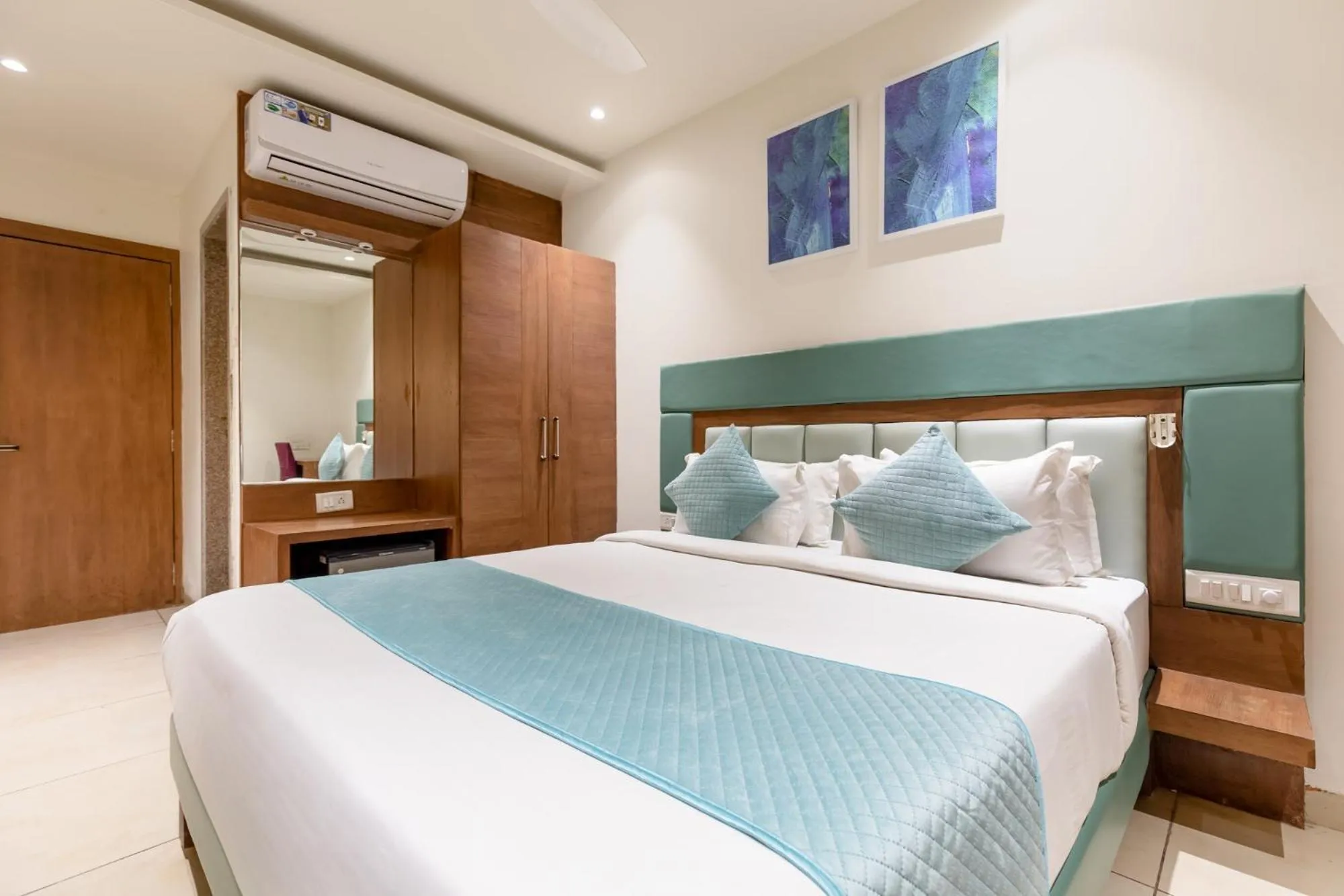 Bed in FabHotel Prime The Oasis