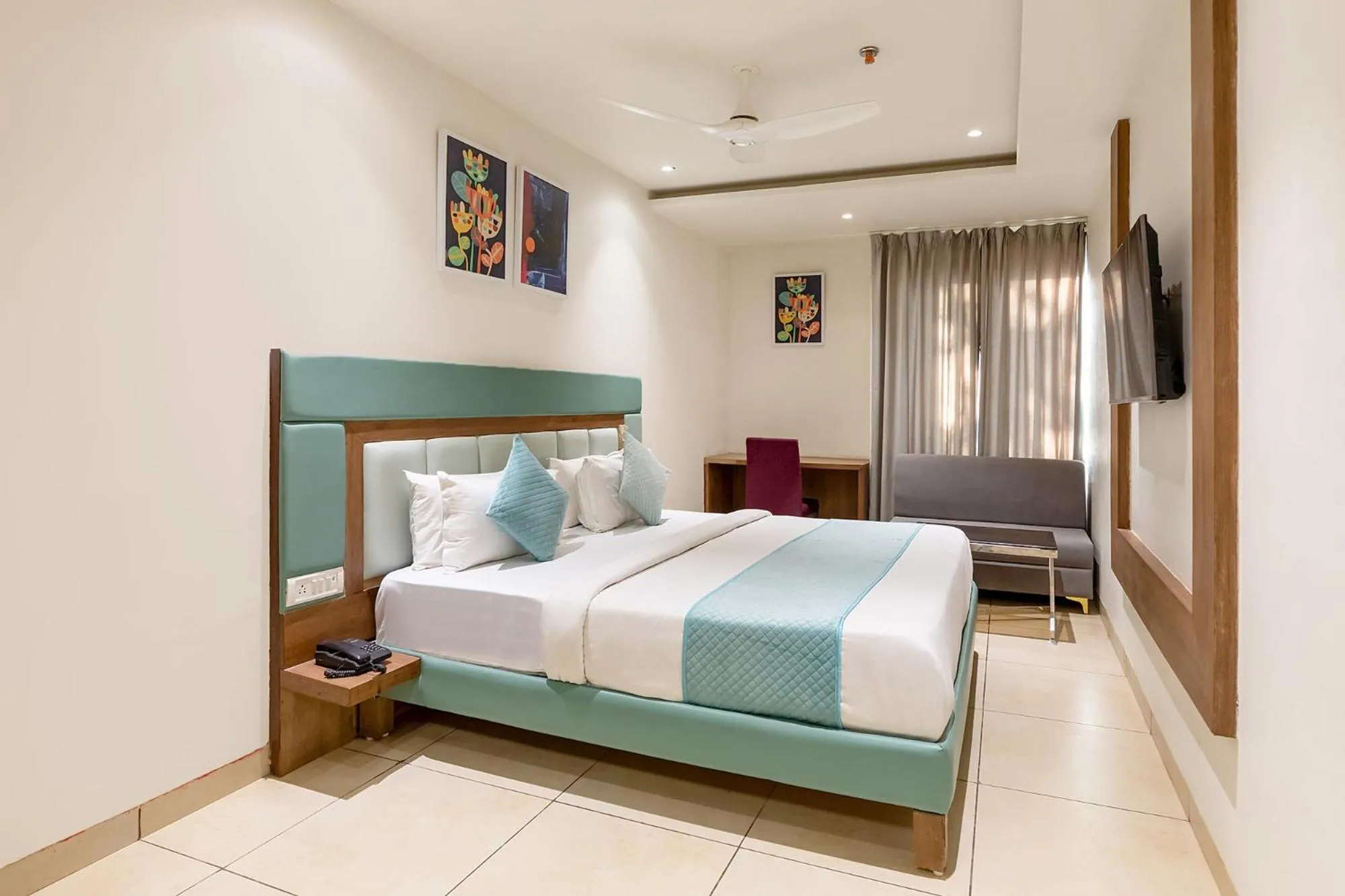 Bed in FabHotel Prime The Oasis