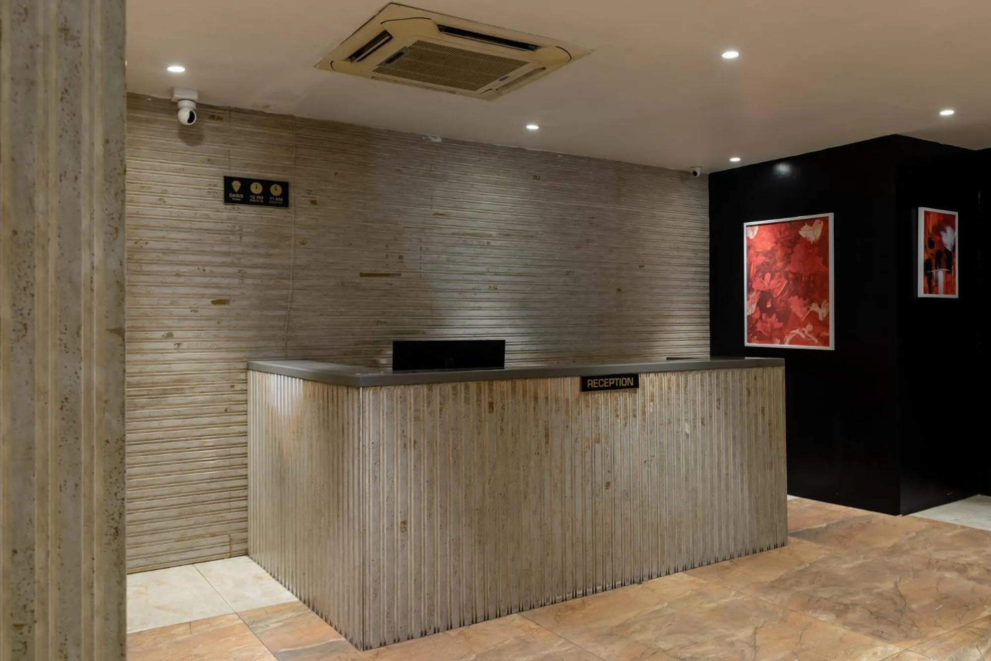 Lobby or reception in FabHotel The Oasis