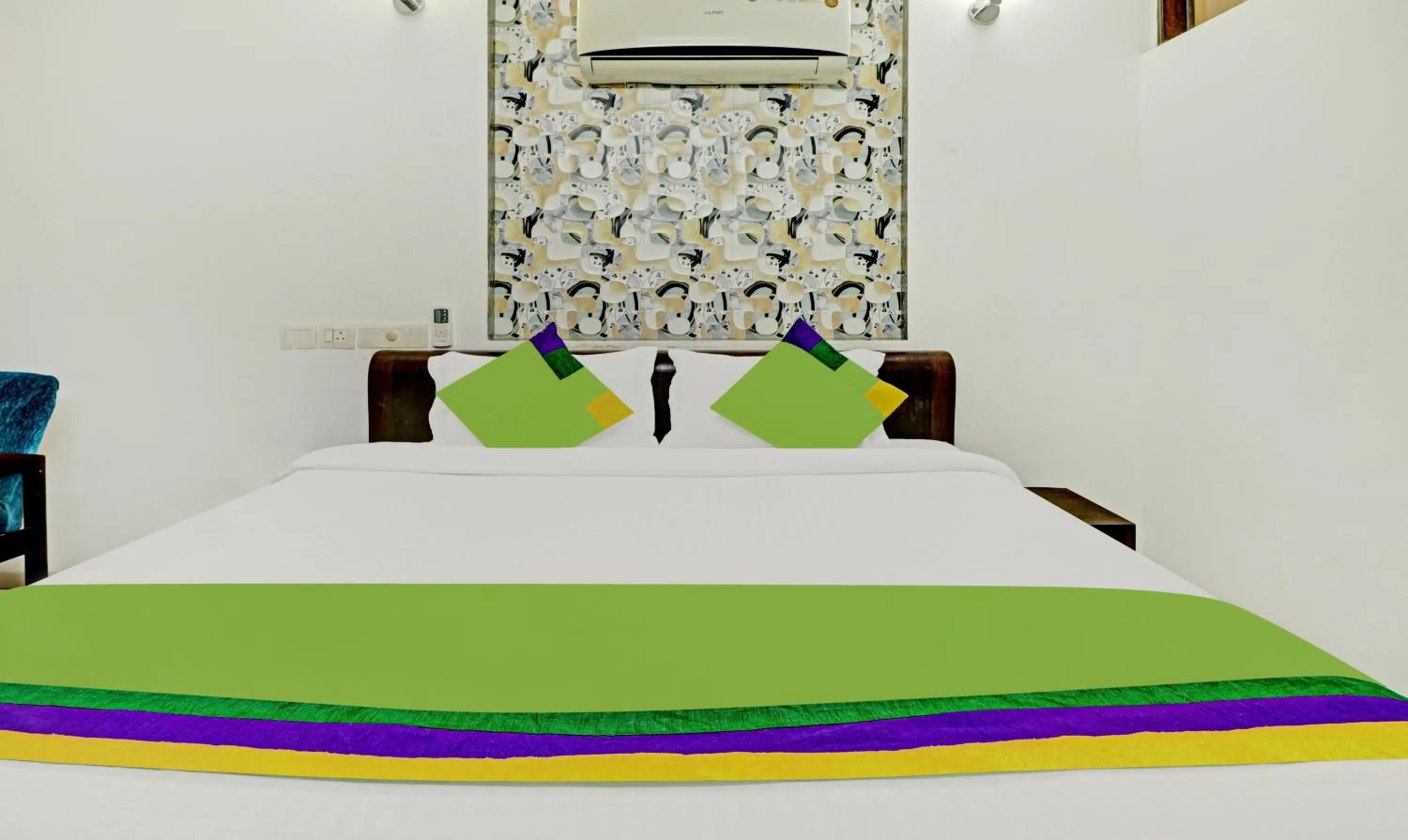 Bedroom, Bed in Treebo Sky 5