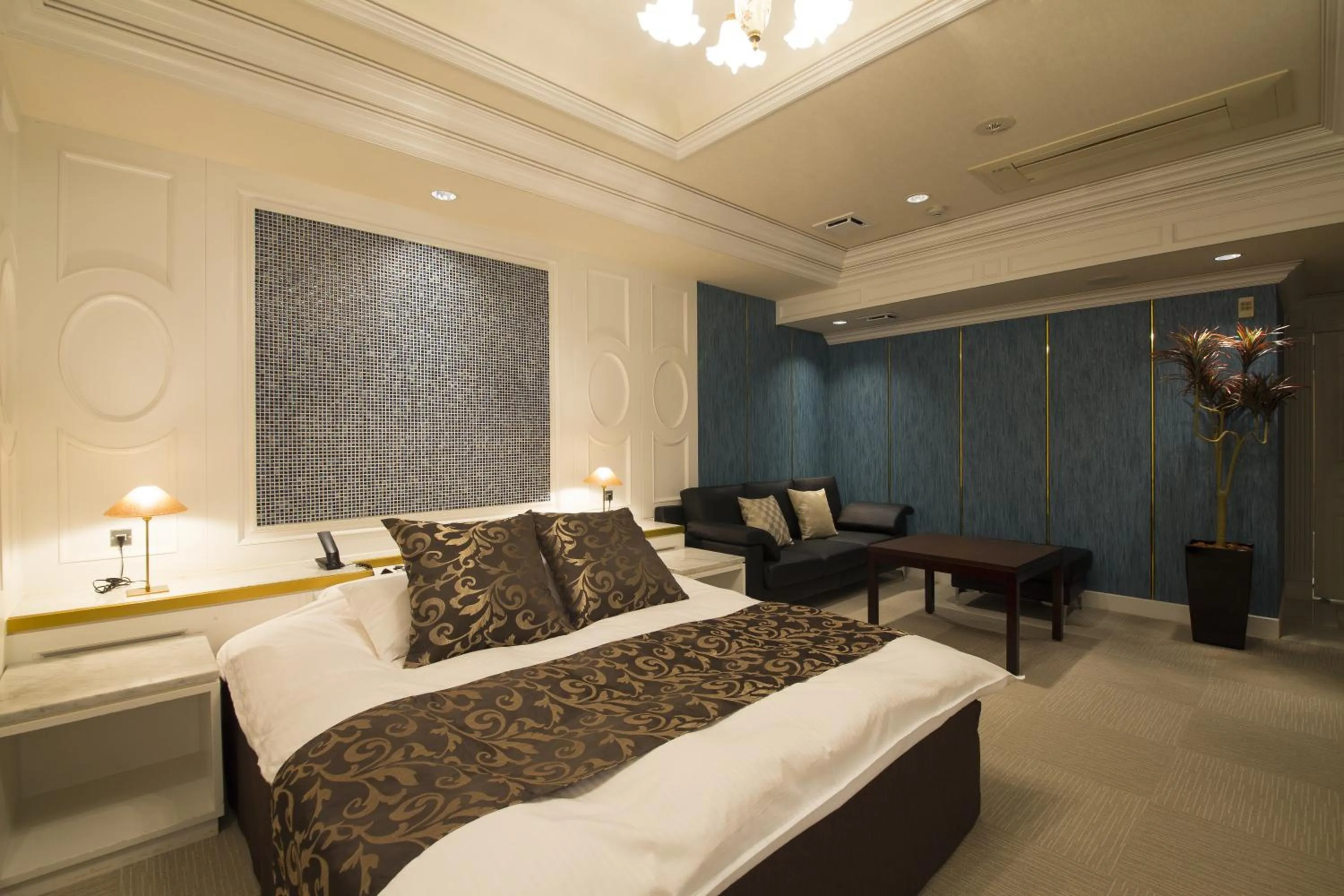 Photo of the whole room in Hotel Beni East (Adult Only)