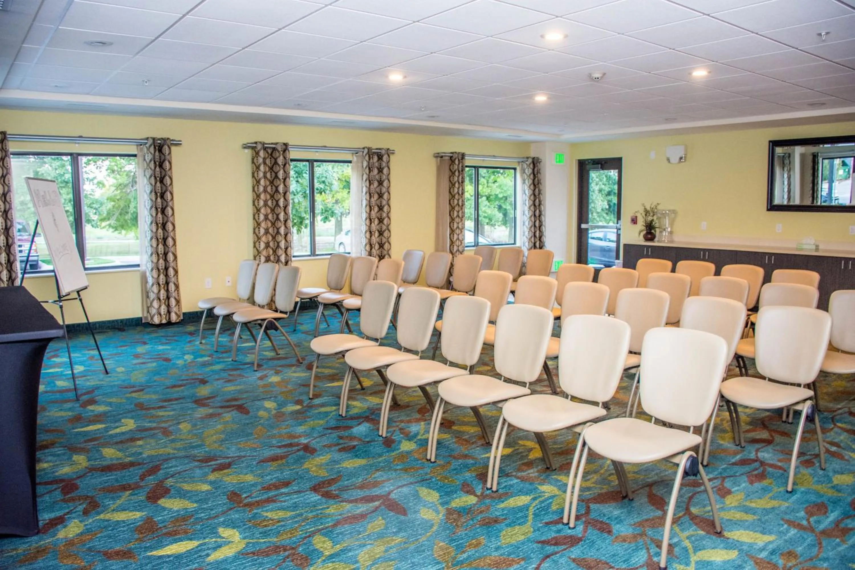 Meeting/conference room in Candlewood Suites Overland Park W 135th St by IHG