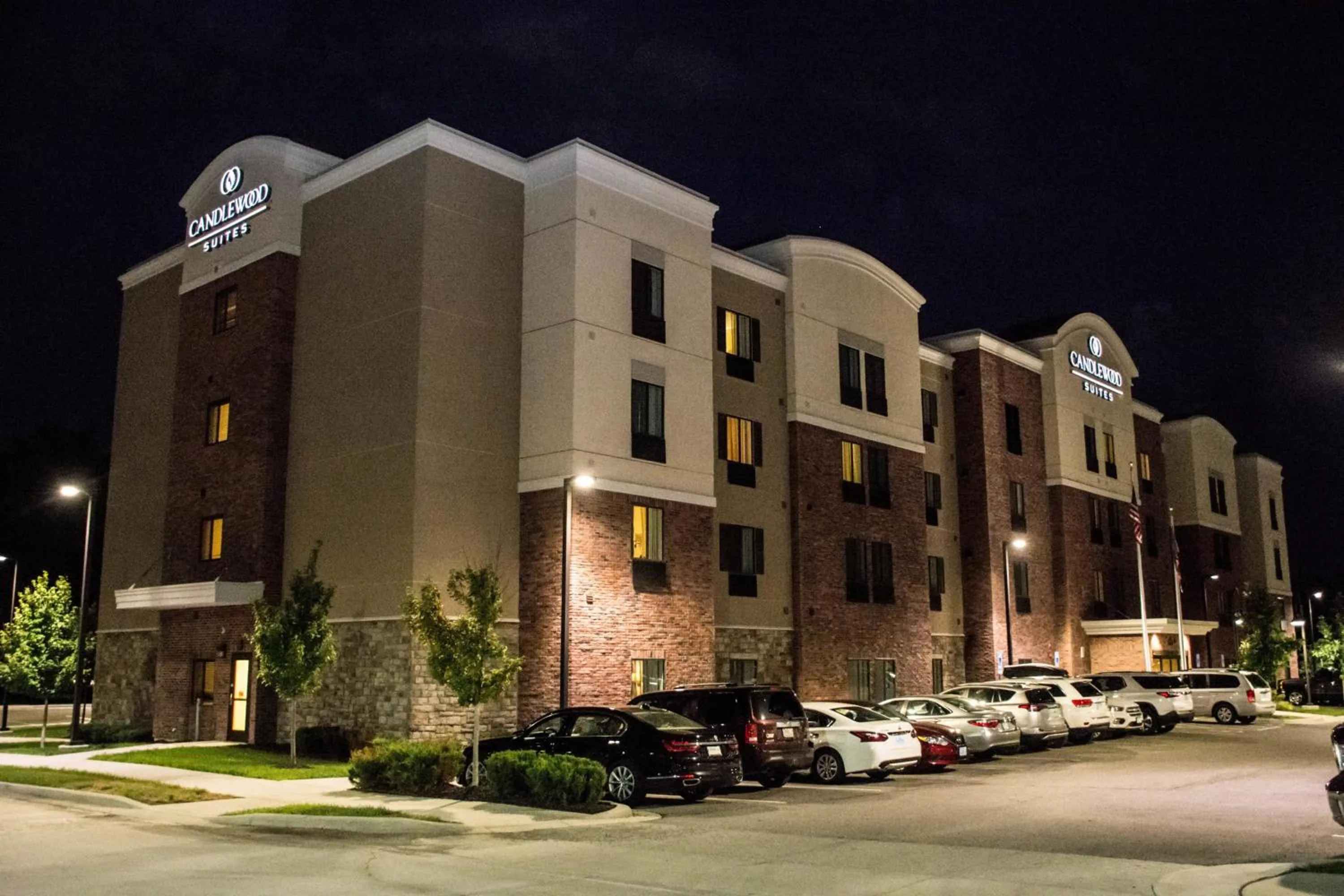 Property building in Candlewood Suites Overland Park W 135th St by IHG
