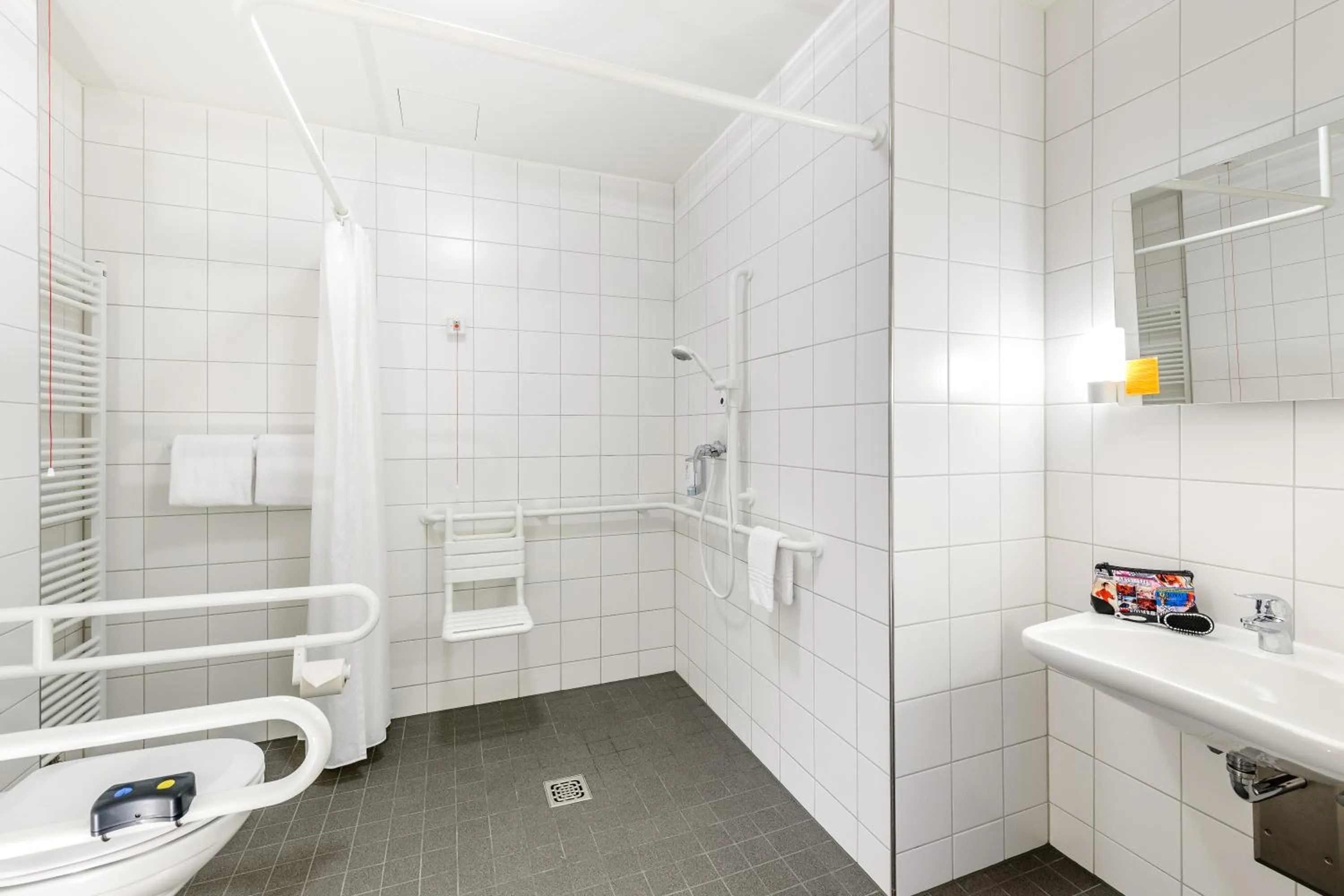 Bathroom in Ibis Budget Bamberg
