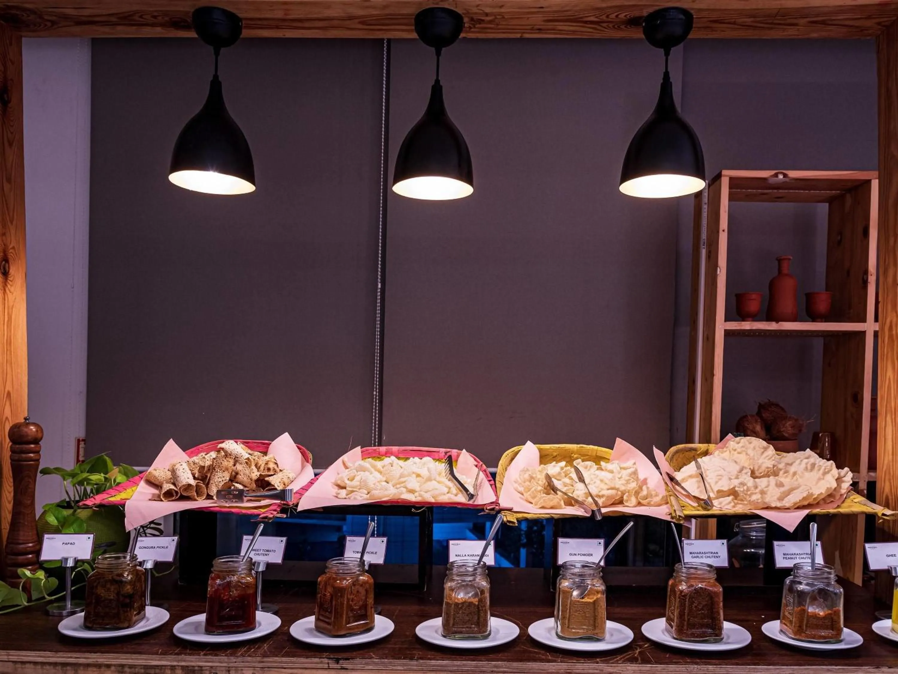 Restaurant/places to eat in Mercure Hyderabad KCP Banjara Hills, An Accor Hotel