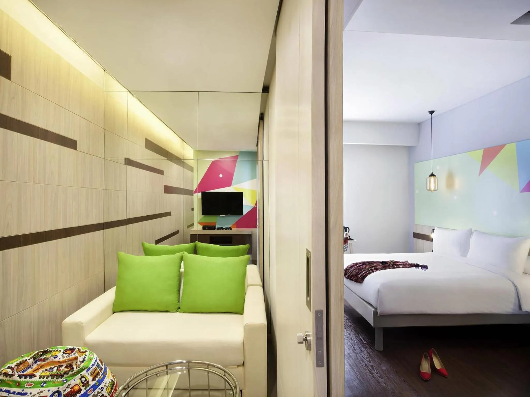 Bedroom, Bed in Ibis Styles Jakarta Sunter