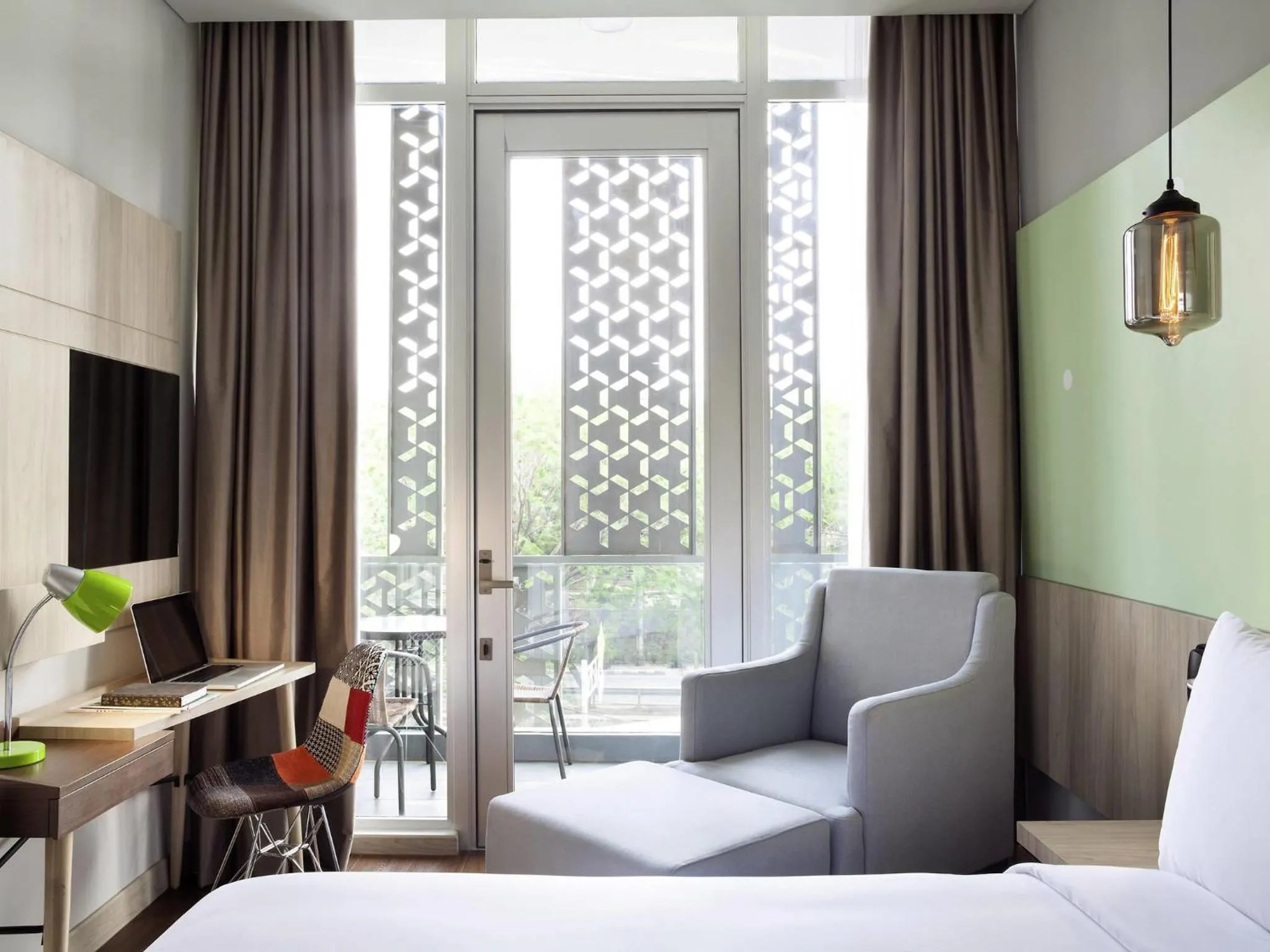 Bedroom, Bed in Ibis Styles Jakarta Sunter