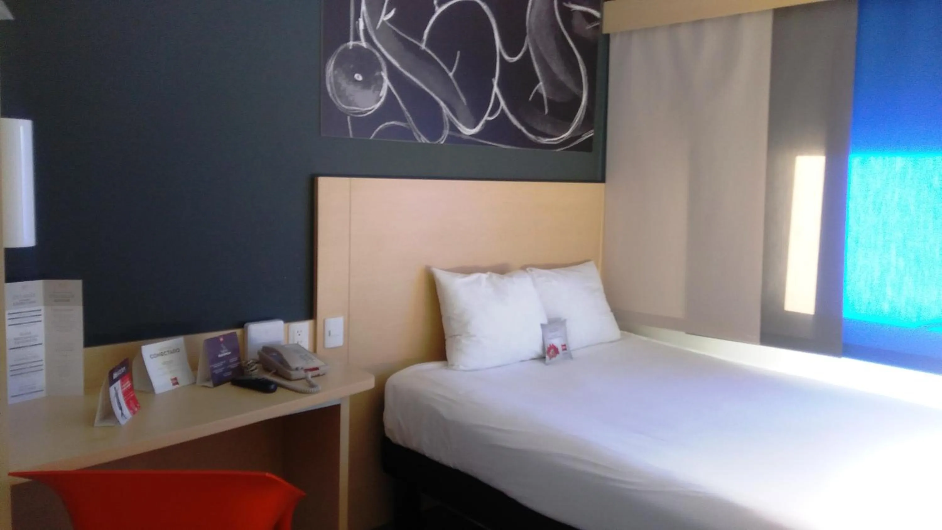 Bedroom, Bed in Ibis Queretaro