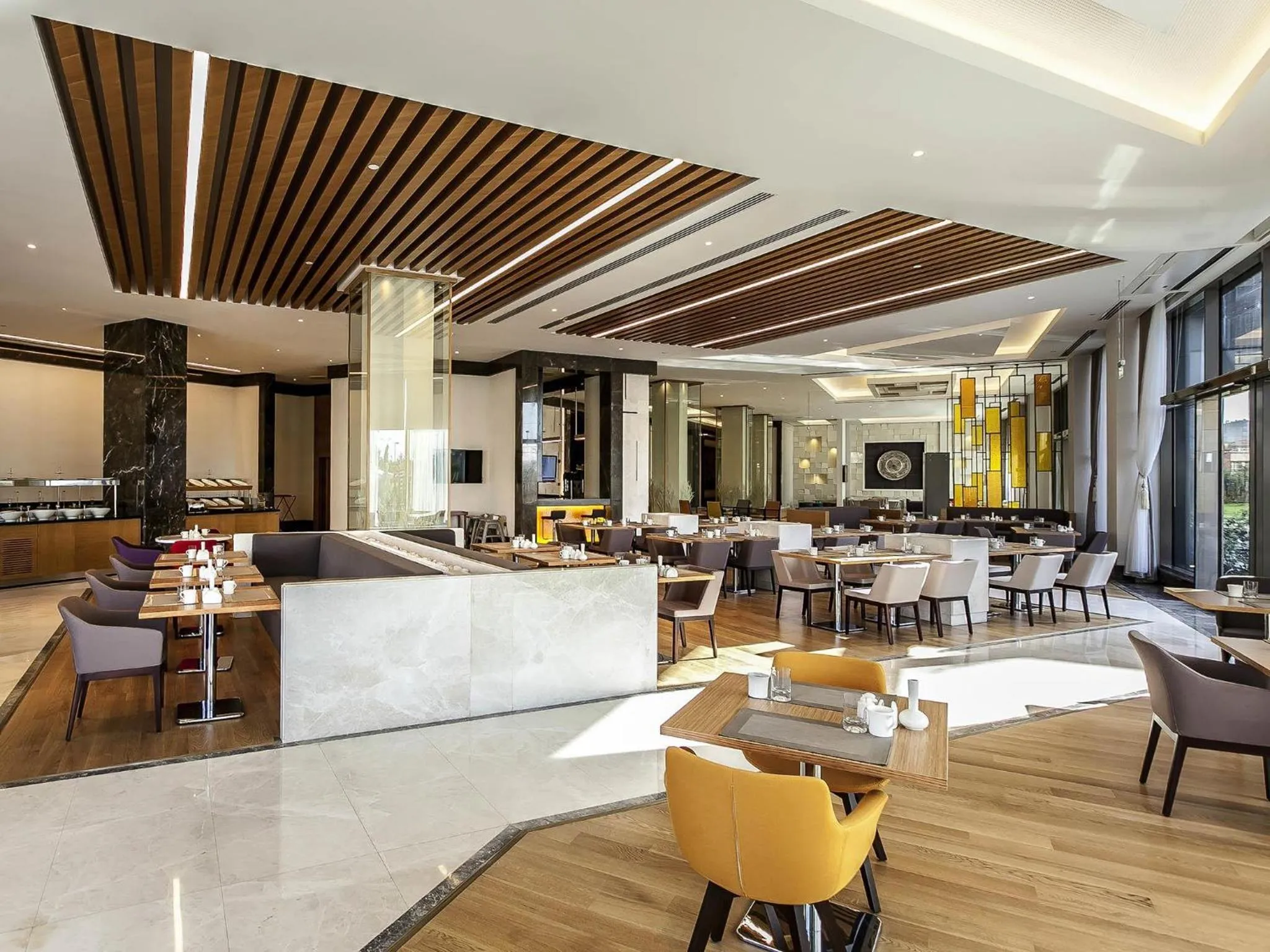 Restaurant/places to eat in Novotel Diyarbakir