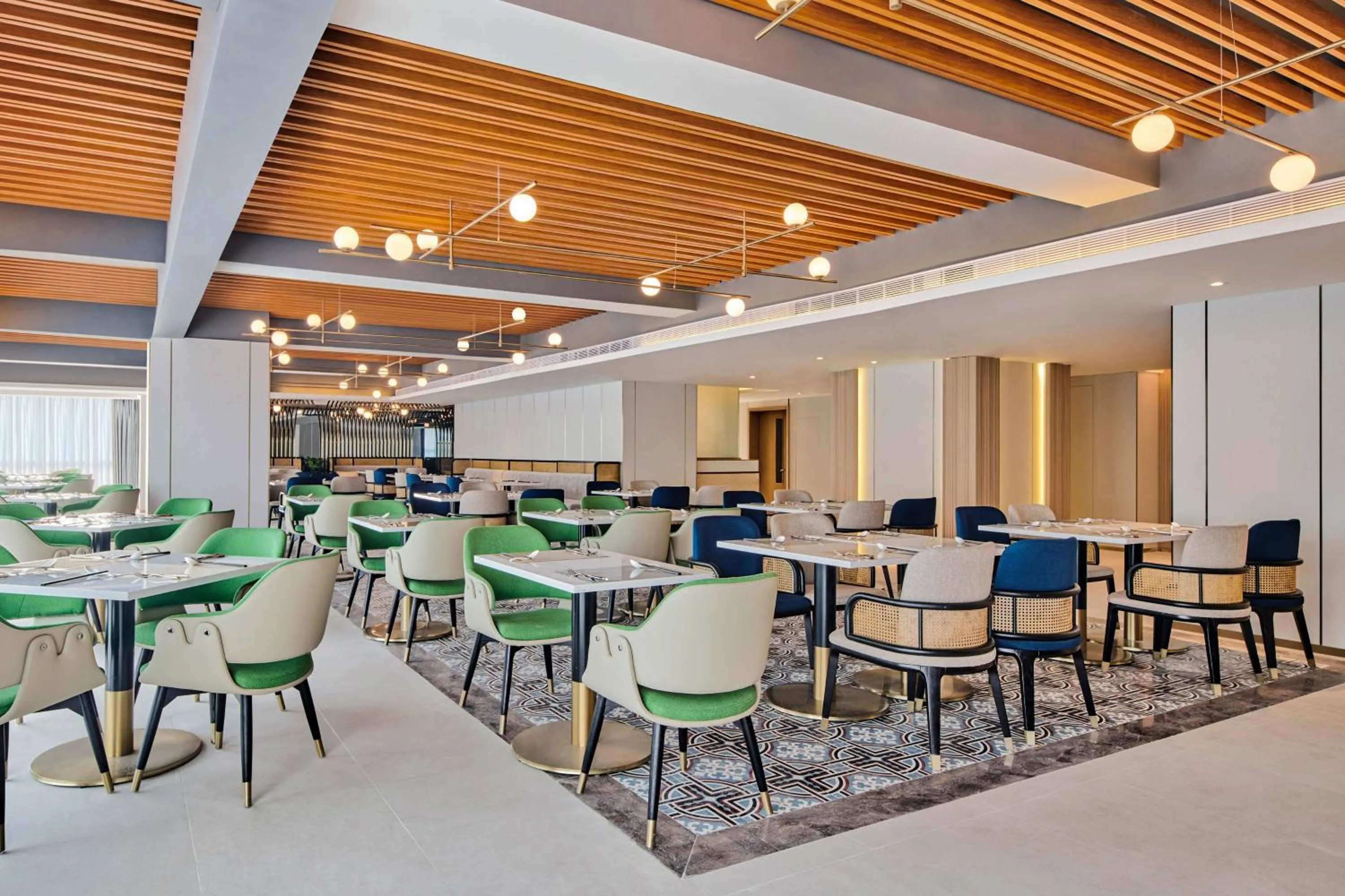 Restaurant/places to eat in Hilton Garden Inn Wuhan Hankou