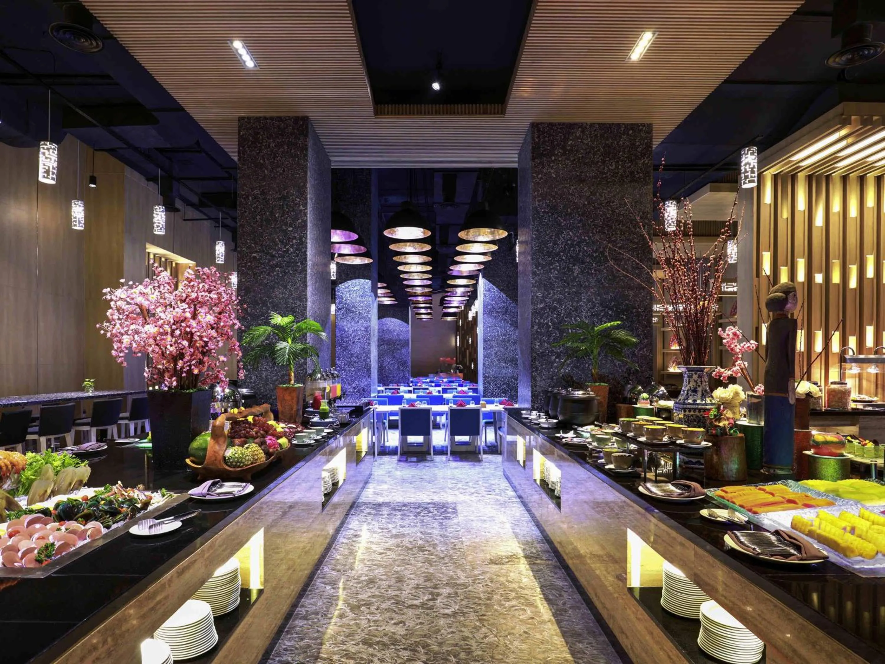 Restaurant/places to eat in Grand Mercure Jakarta Kemayoran