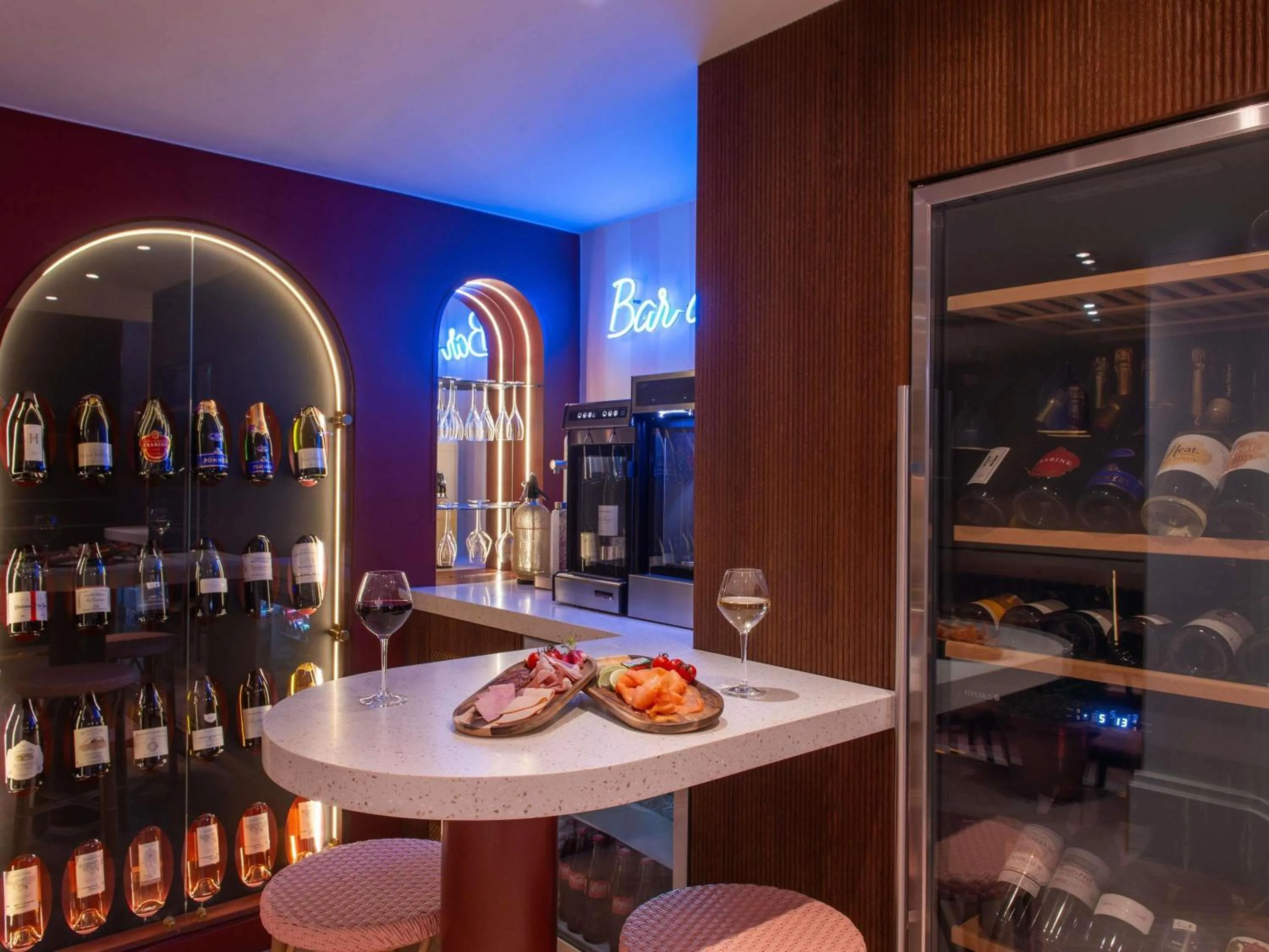 Property building in Mercure Paris Pigalle Sacre Coeur