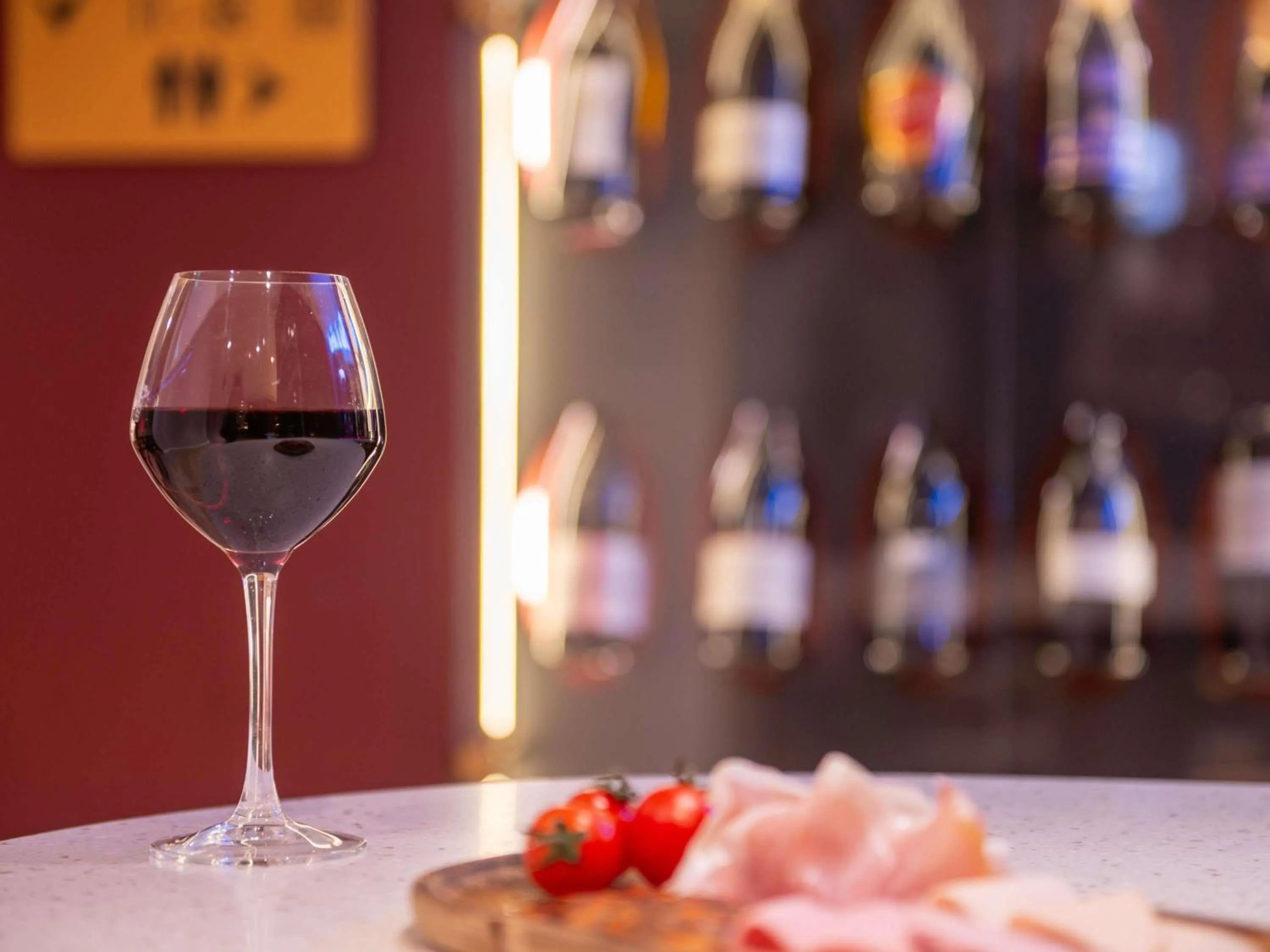 Property building in Mercure Paris Pigalle Sacre Coeur