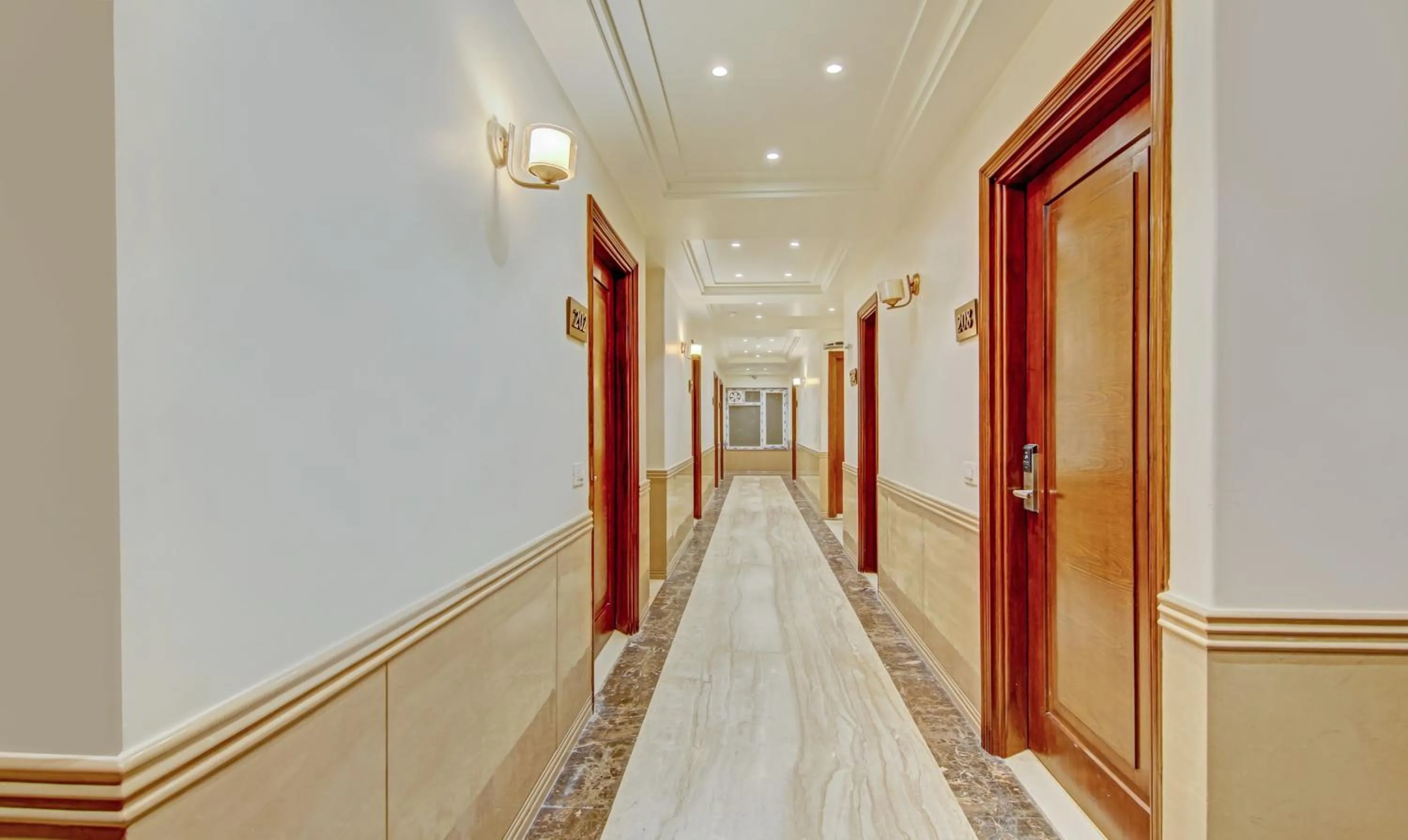 Lobby or reception in Treebo Premium Relax Inn Patel Nagar